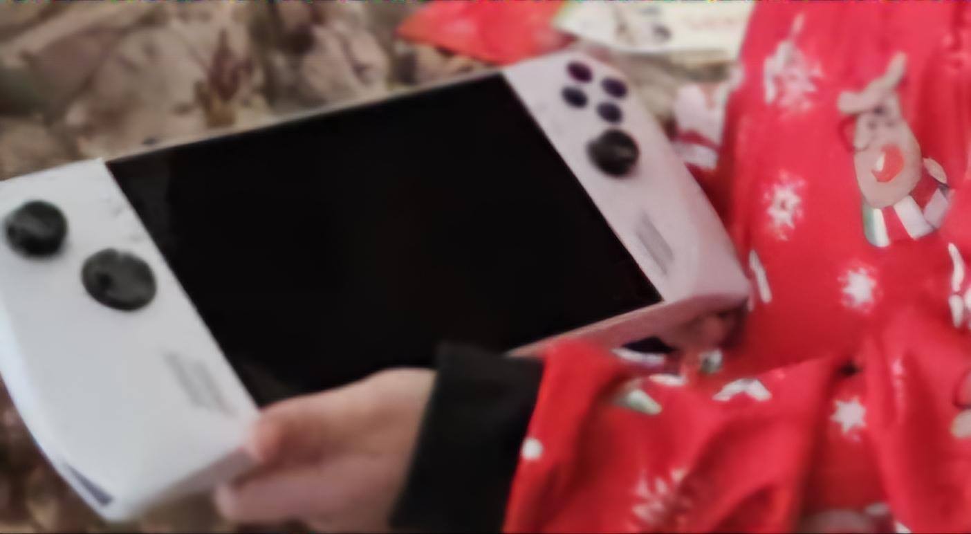 Customer provided, click to load a larger version