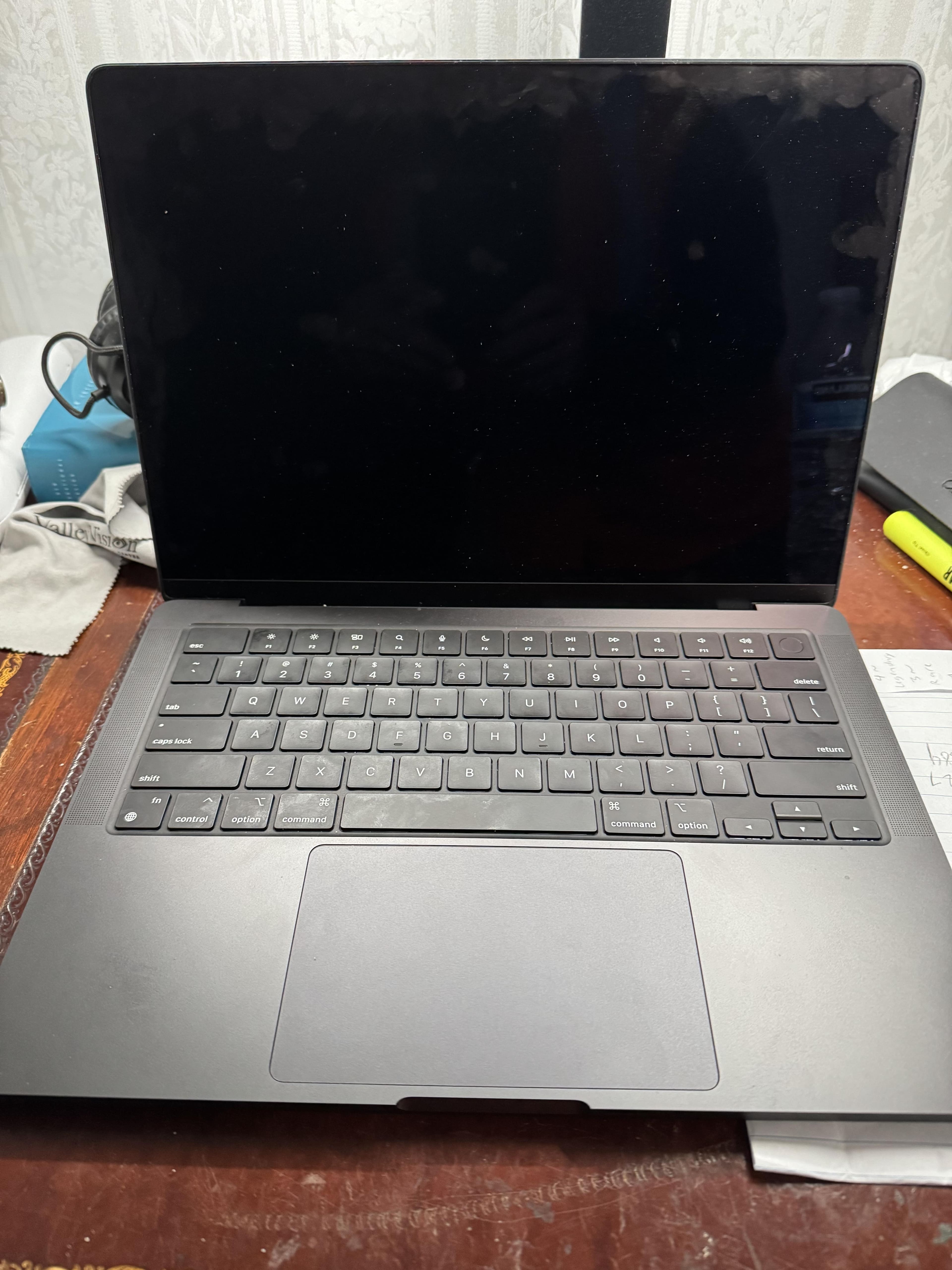 Apple MacBook Pro 14 inch Laptop Apple M4 Max chip Built for Apple