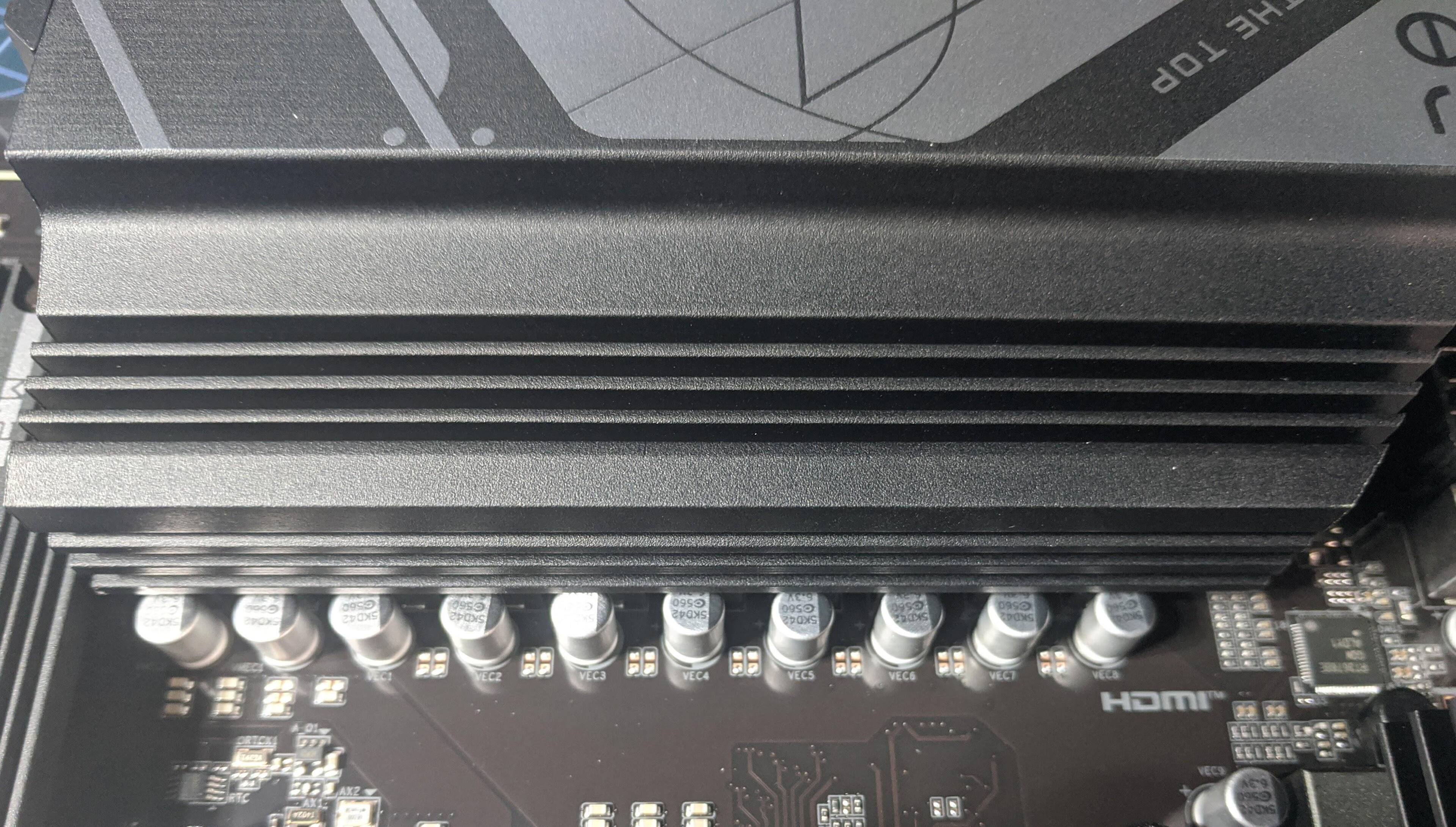 this is a CHONKY heatsink on the VRM. I never went above 72 C which is pretty good since my cooling wasn't optimal in the case, click to load a larger version