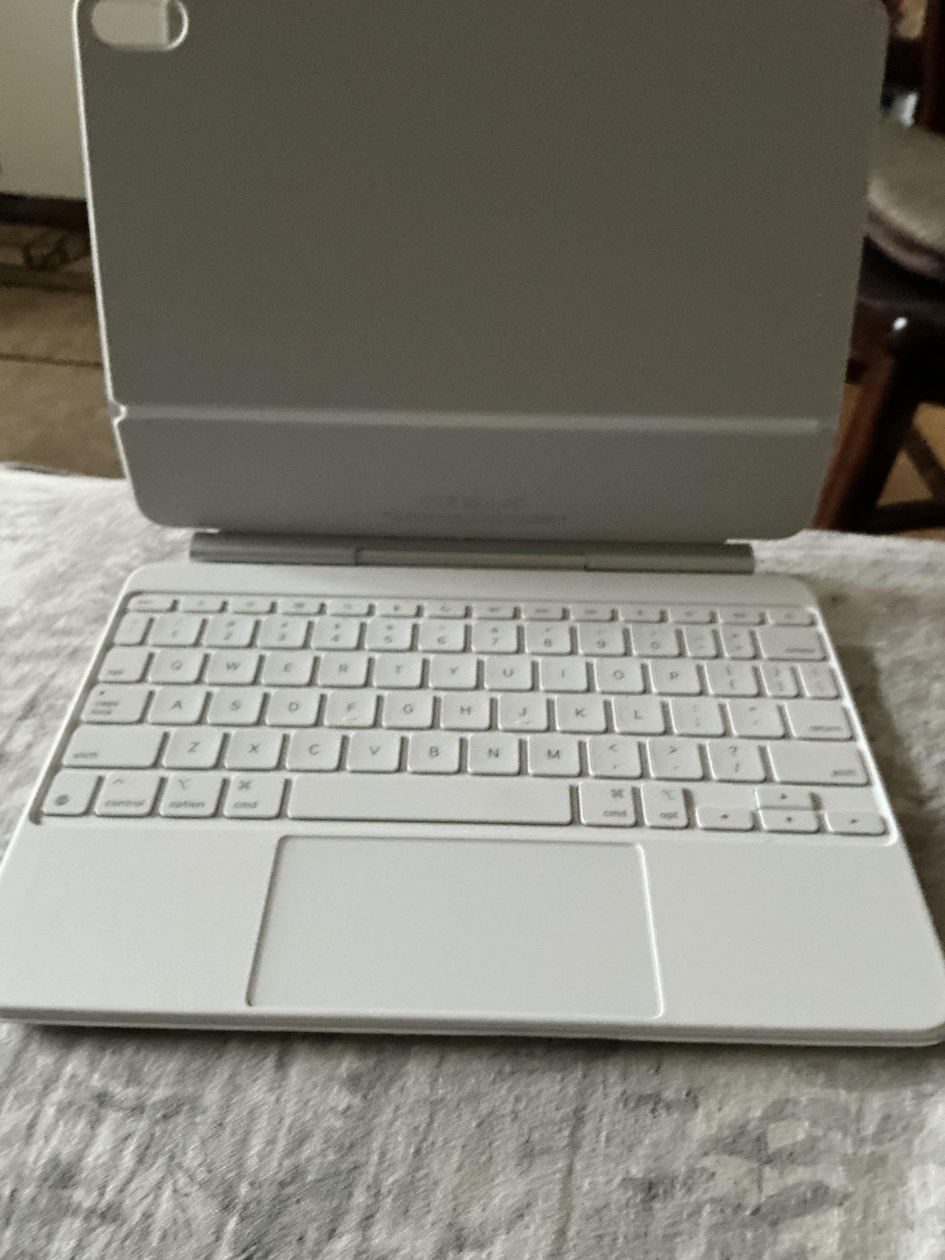 Apple Magic Keyboard for iPad Air 11 inch (M3) White MDFV4LL/A