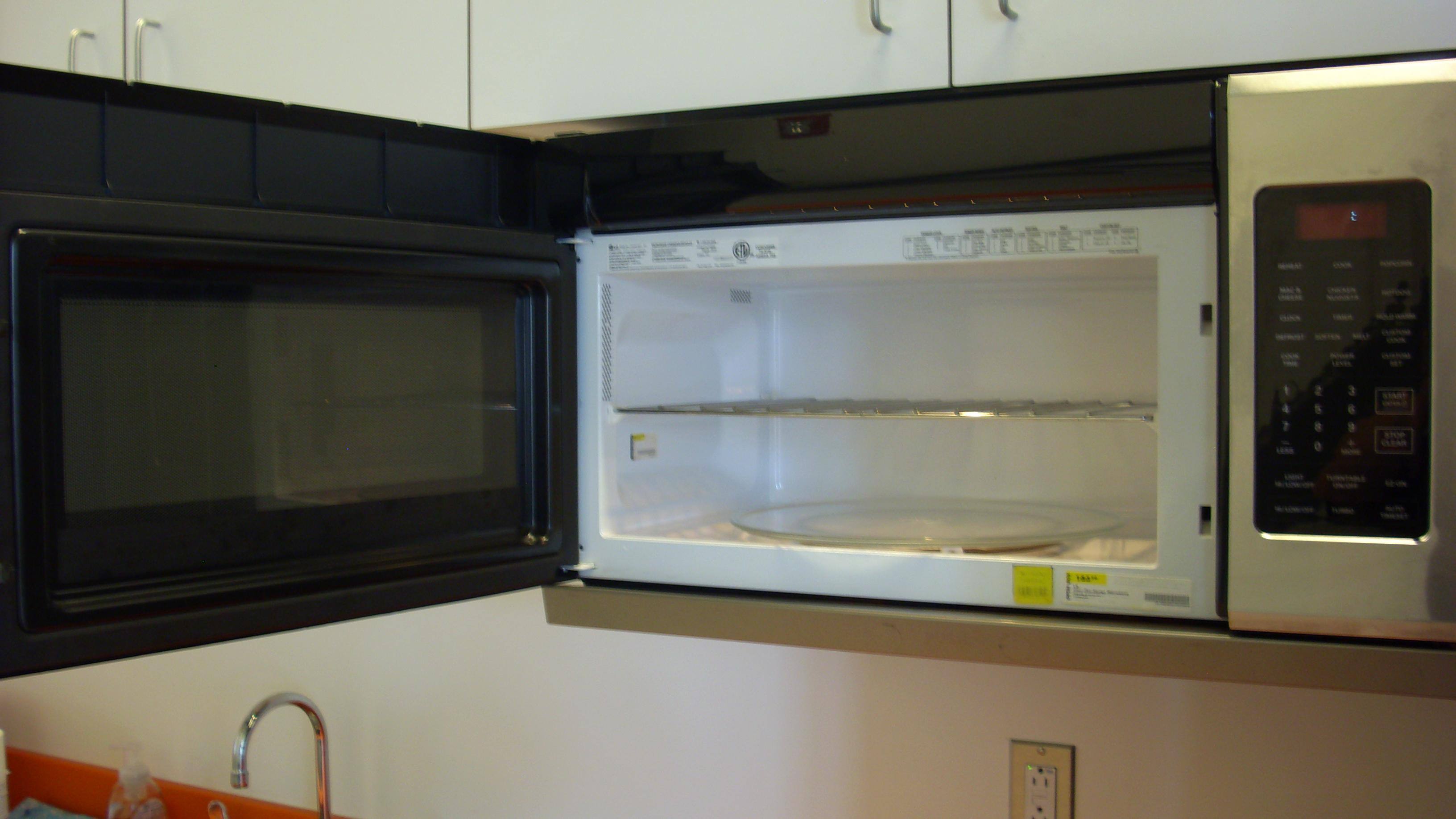 inside of oven, click to load a larger version