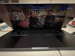 Apple MacBook Pro 16 inch Apple M4 Pro chip Built for Apple Apple MacBook Pro 16 inch Apple M4 Pro chip Built for Apple