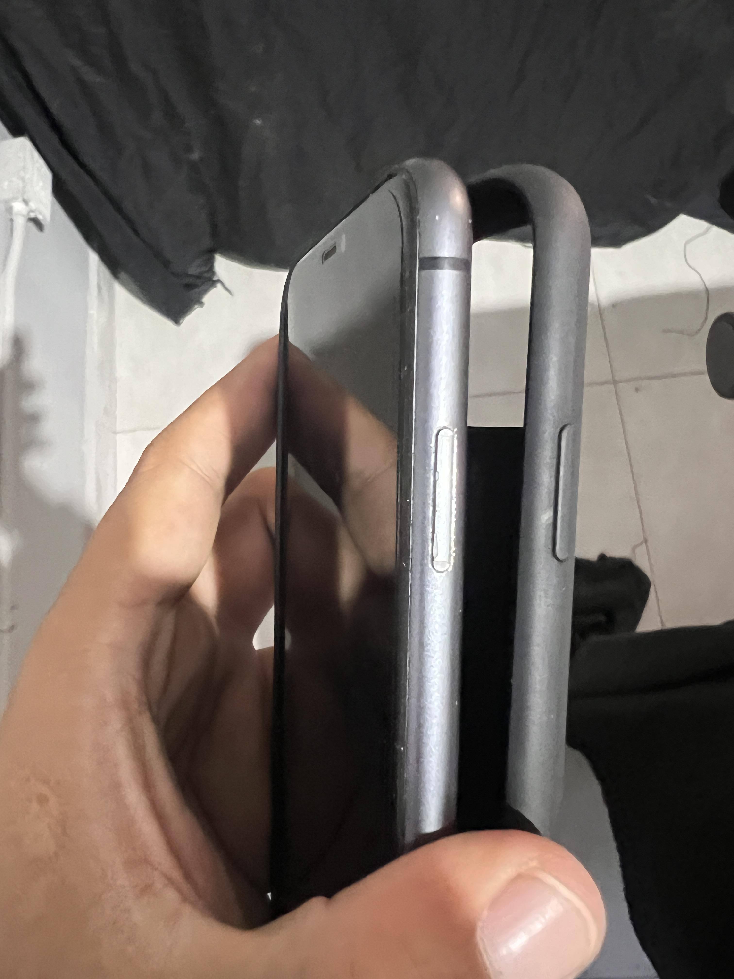 Apple Pre Owned Fair iPhone 11 64GB (Unlocked) Black A2111 - Best Buy