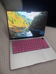 Apple MacBook Pro 14 inch Laptop M3 chip Built for Apple Apple MacBook Pro 14 inch Laptop M3 chip Built for Apple