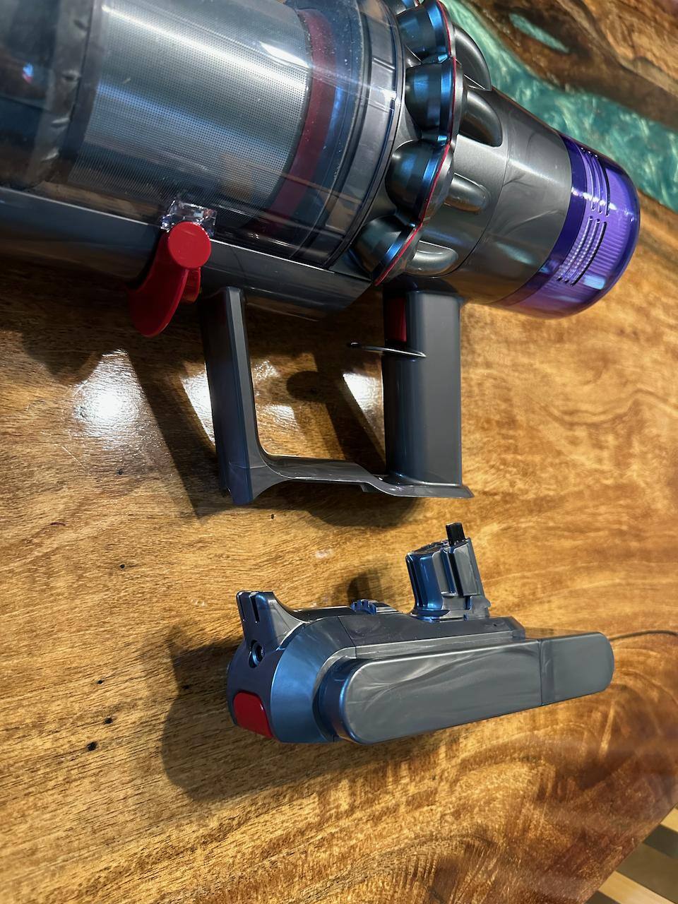 Replaceable battery., click to load a larger version