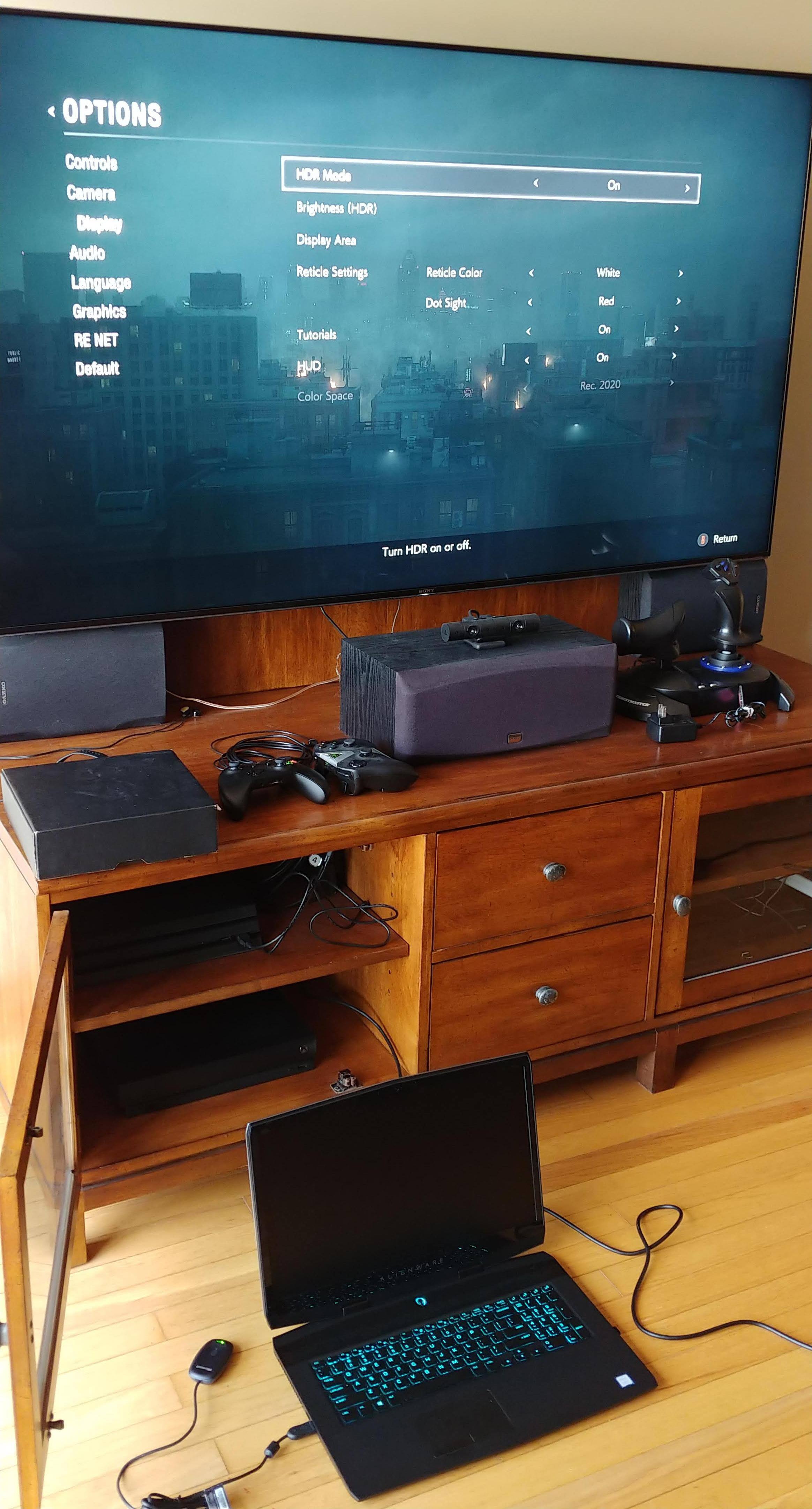 65" 4K tv as gaming display with HDR!!, click to load a larger version