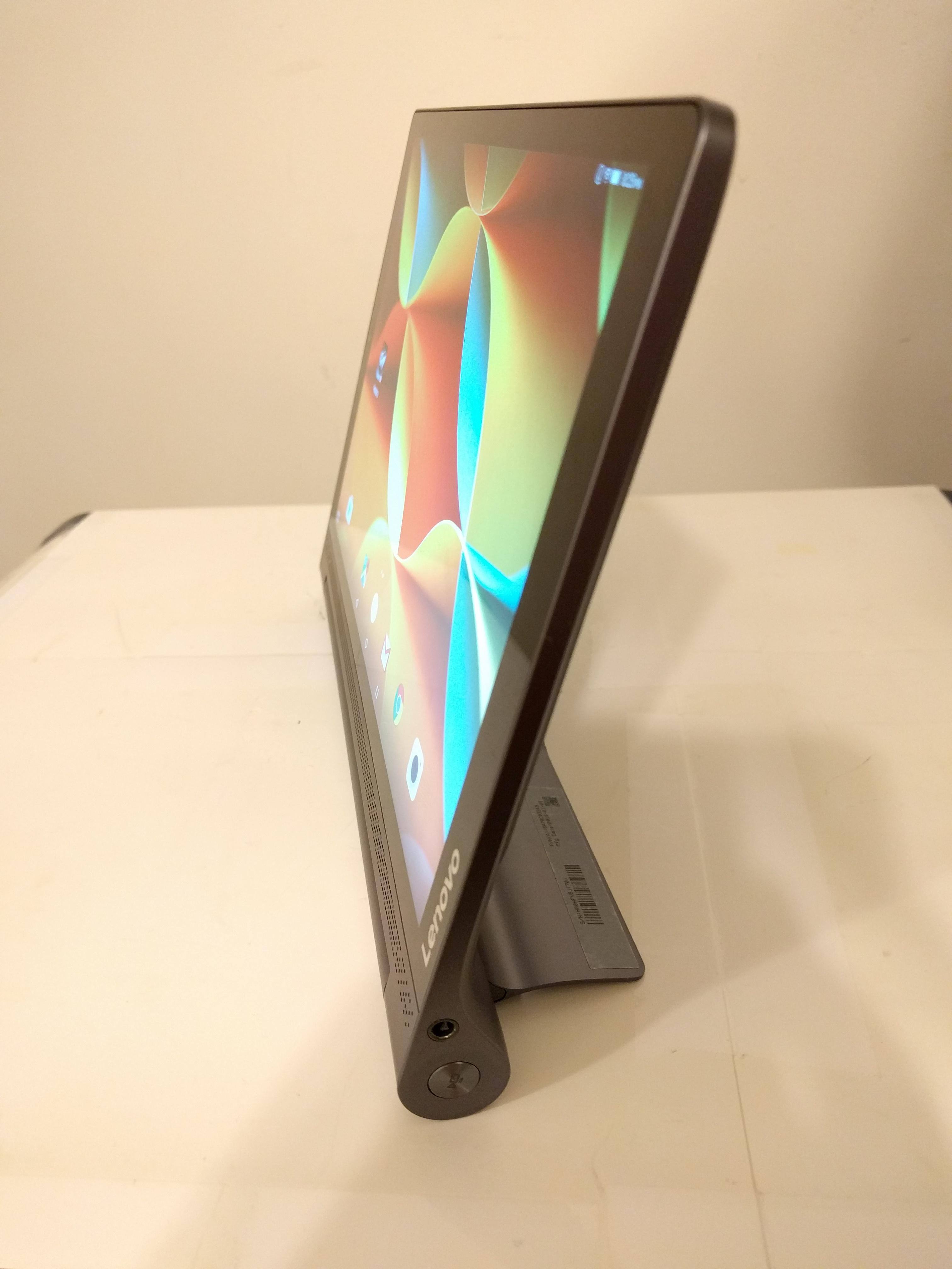 Stand mode, click to load a larger version