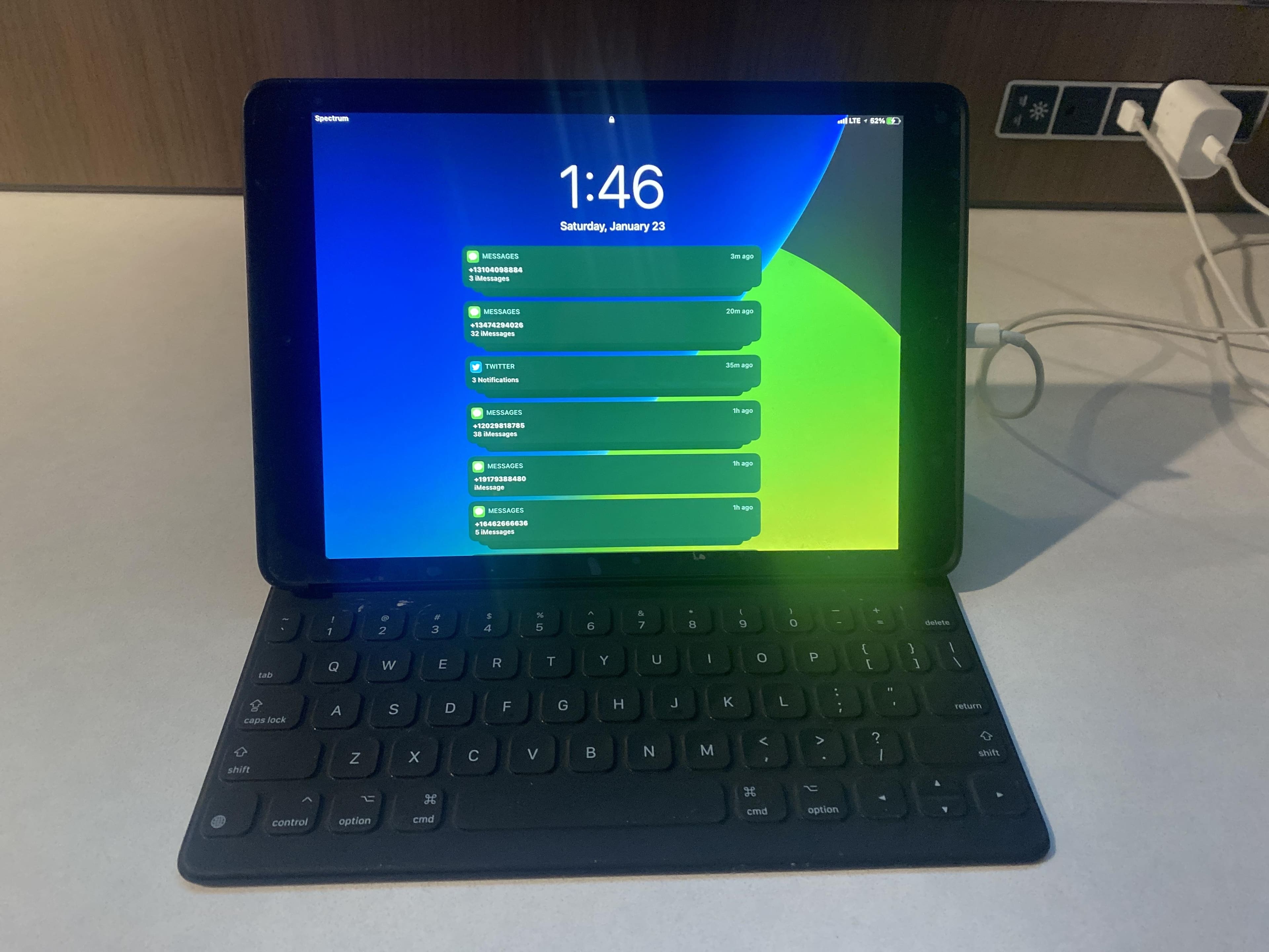 Apple Smart Keyboard for iPad (7th Generation), iPad 10.2