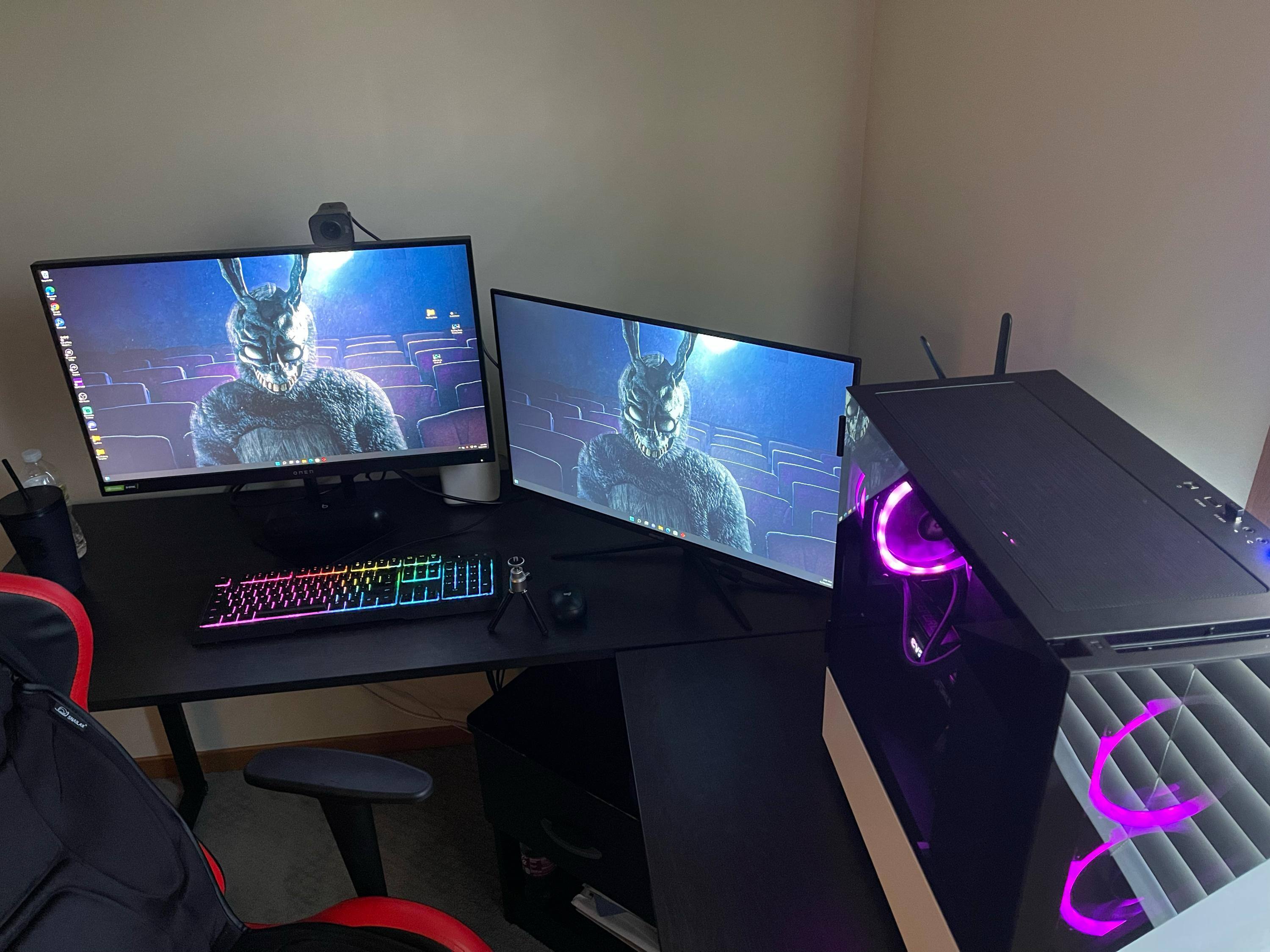 CyberPowerPC Gamer Supreme Gaming Desktop AMD Ryzen 7 5700 16GB