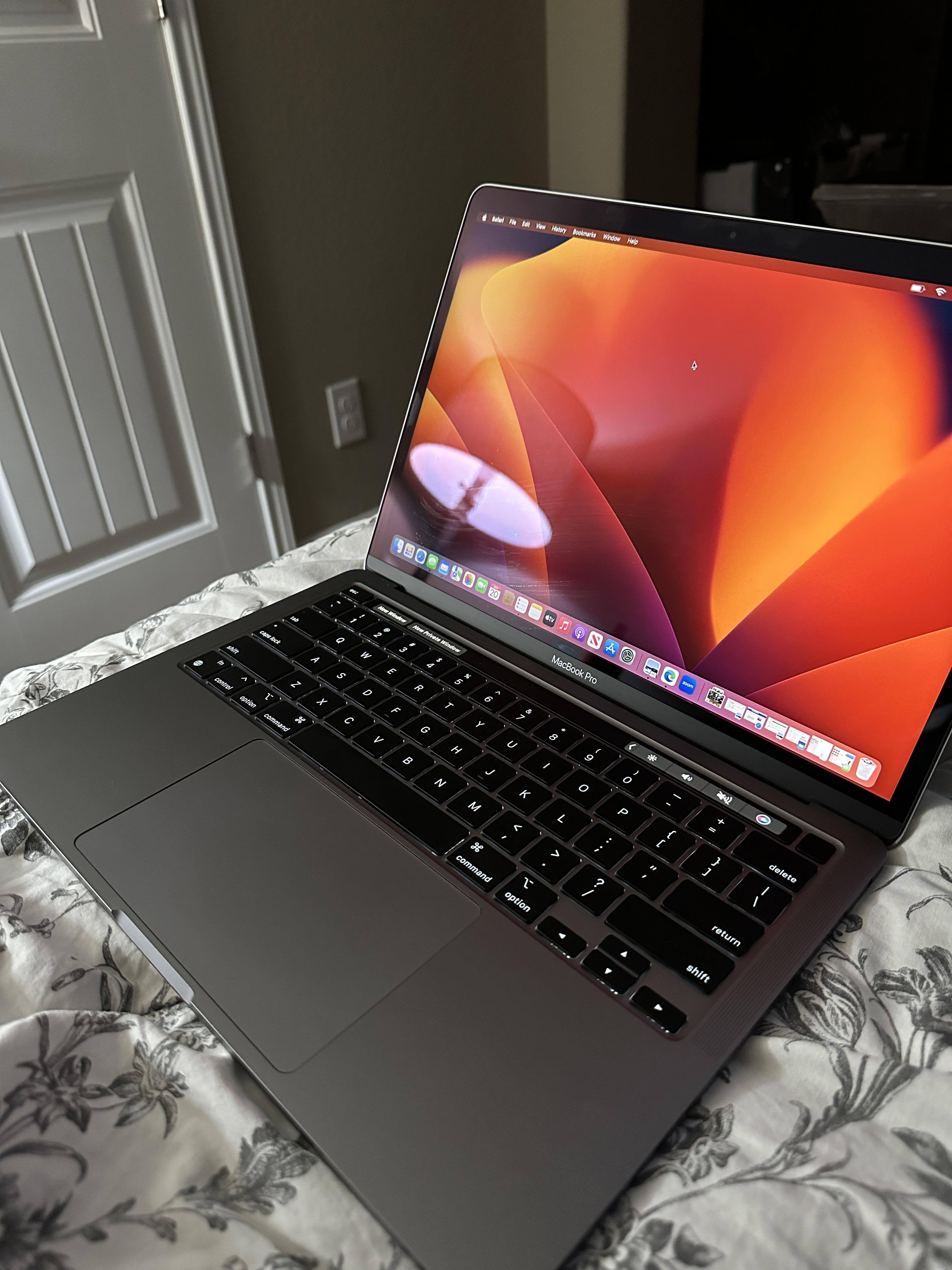 MacBook Pro 13.3