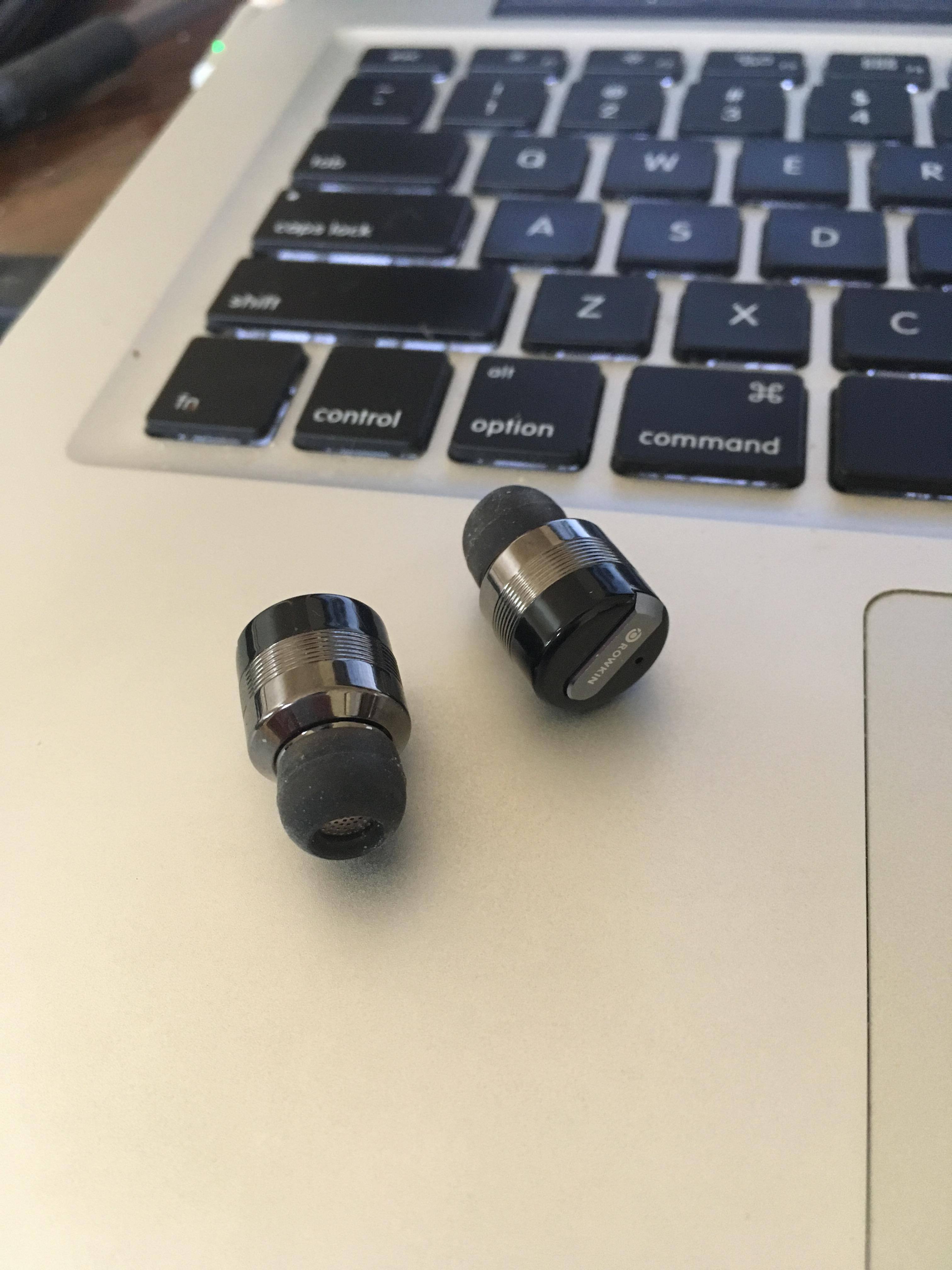 Excellent sound quality. These headphones are loud, click to load a larger version