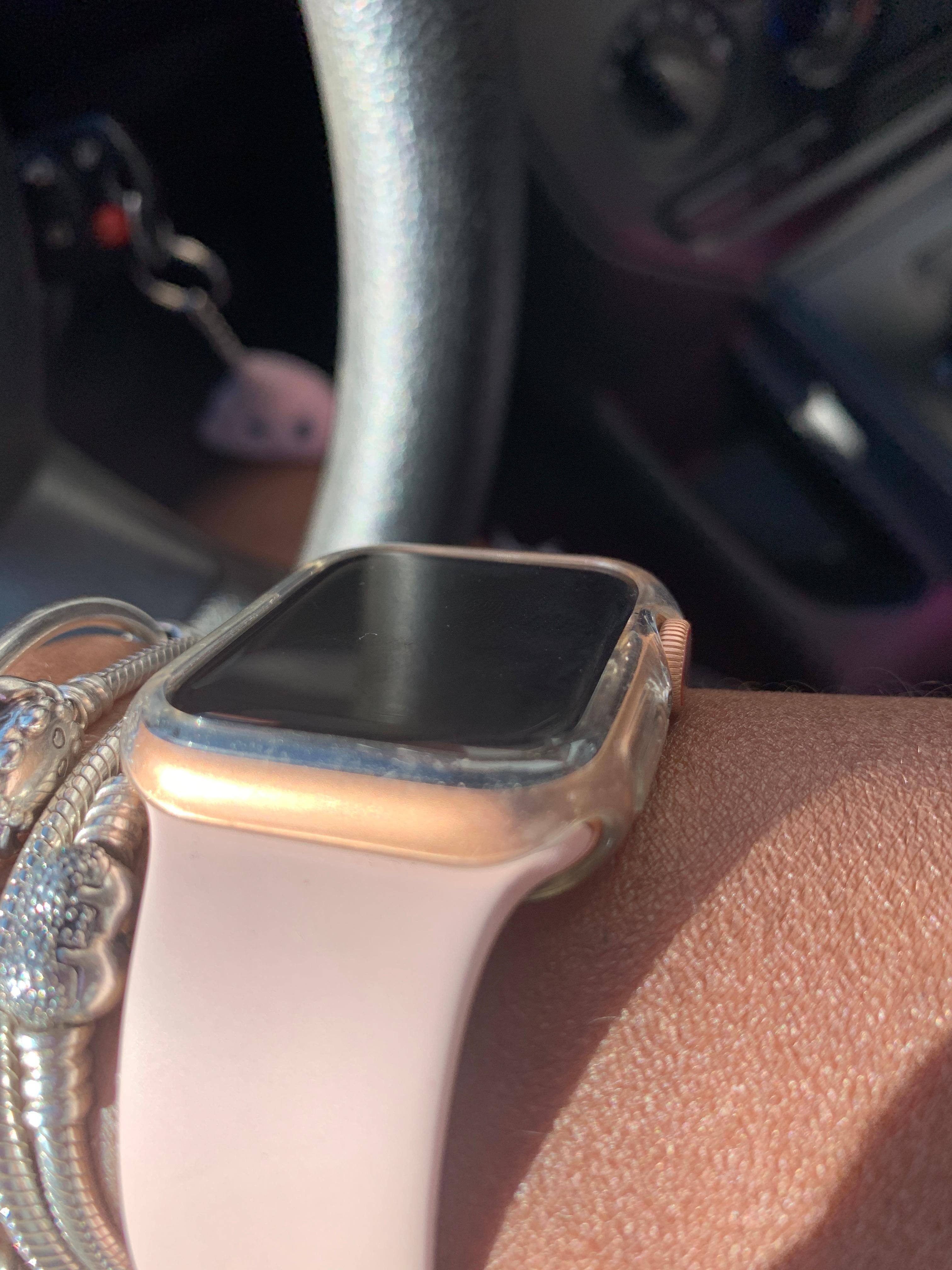 Clear case 40mm, click to load a larger version