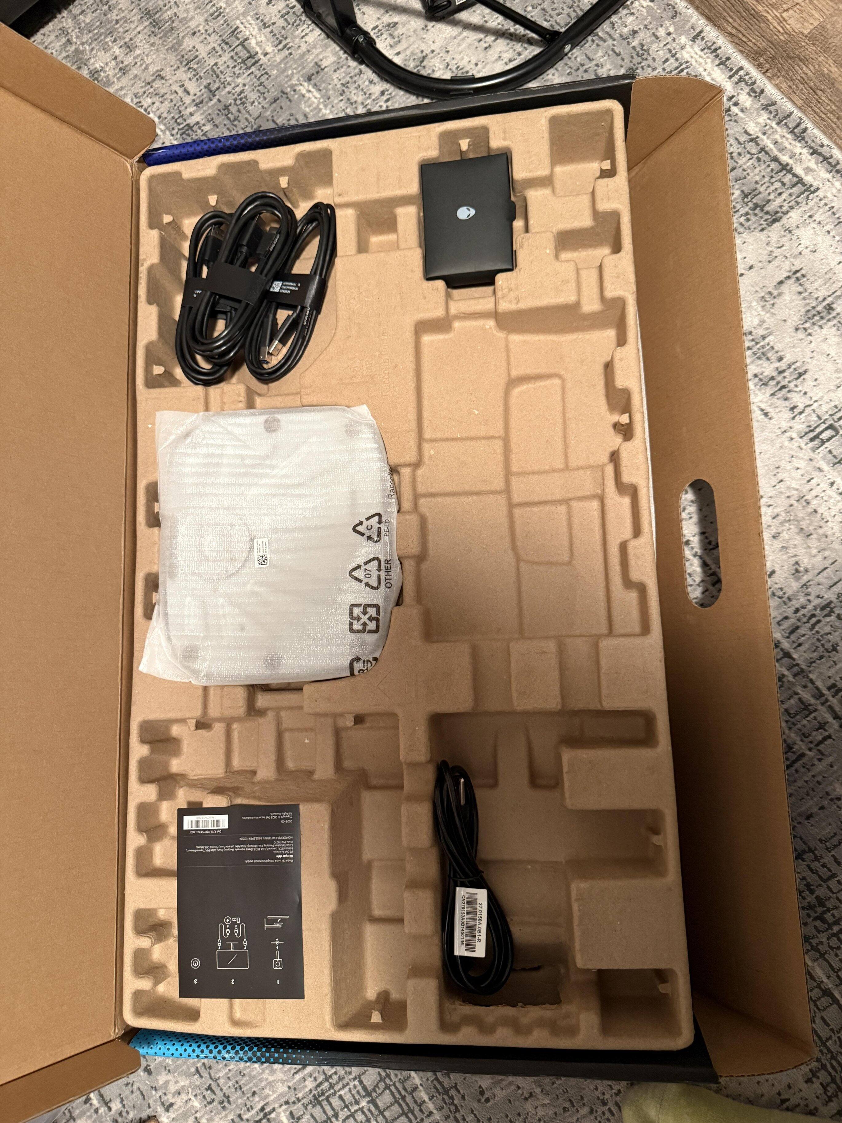 Everything packed neatly in the box, click to load a larger version