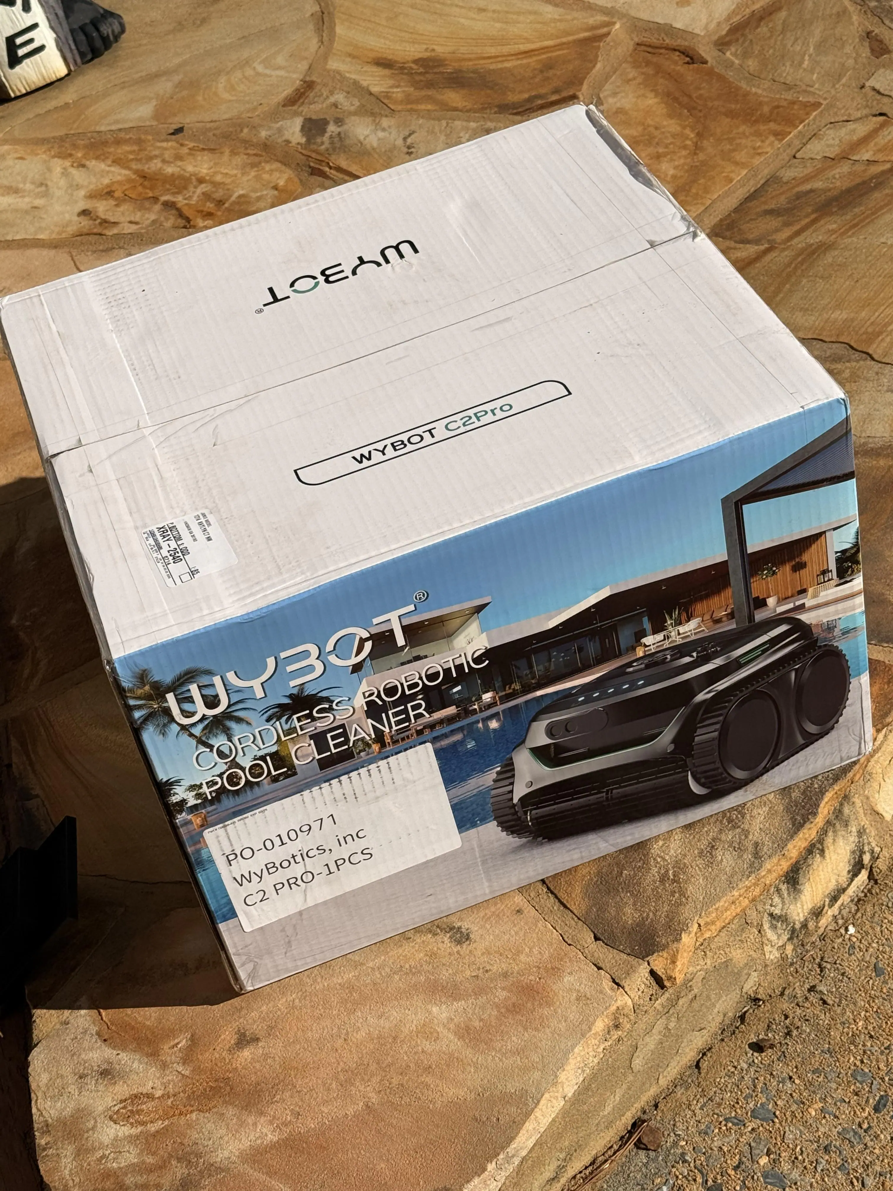 The new phone book is here, the new phone book is here ;-). <Steve Martin>, click to load a larger version