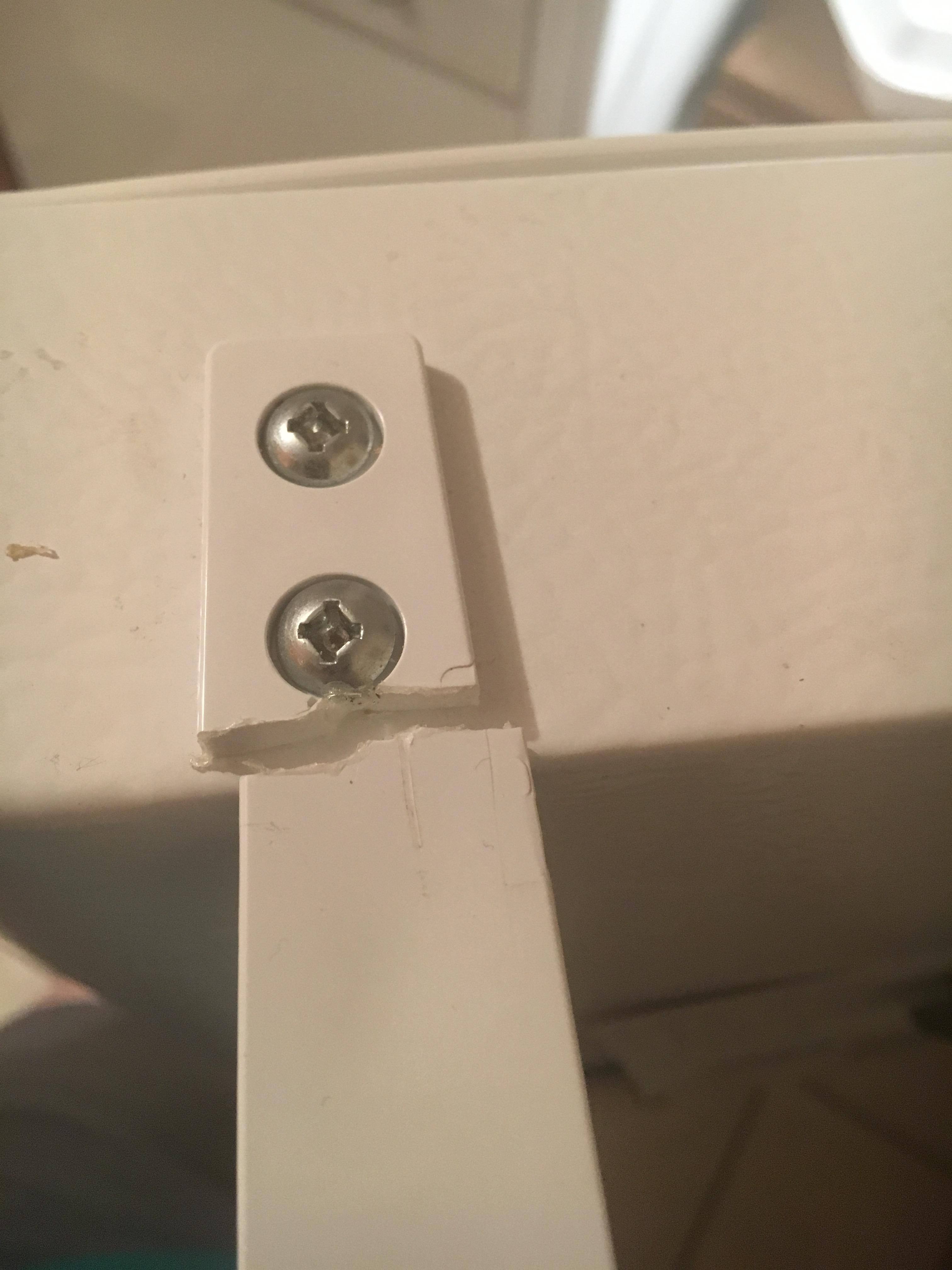 Broken handle, click to load a larger version