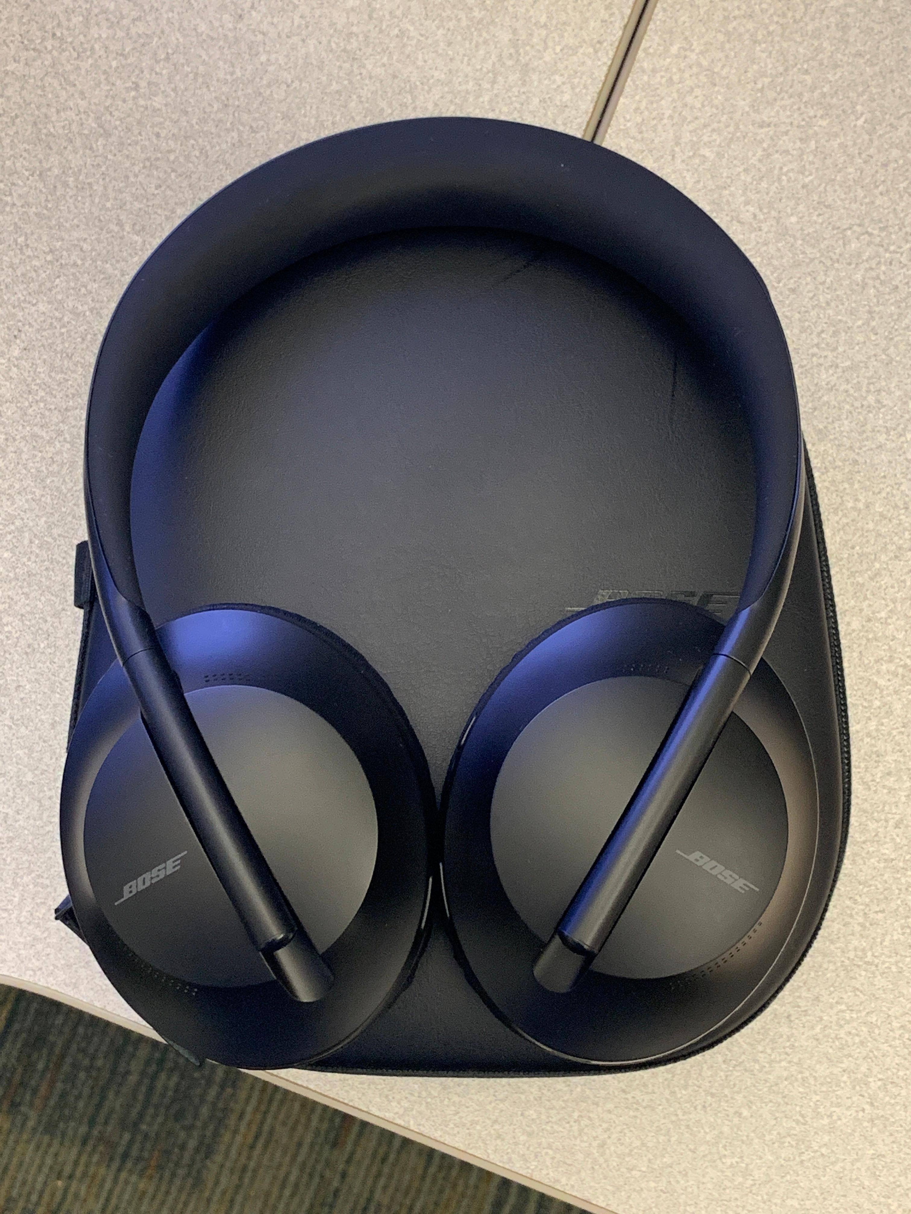 ［lo］Bose Noise Cancelling HP 700 Introducing Noise Cancelling Headphones 700 | Bose