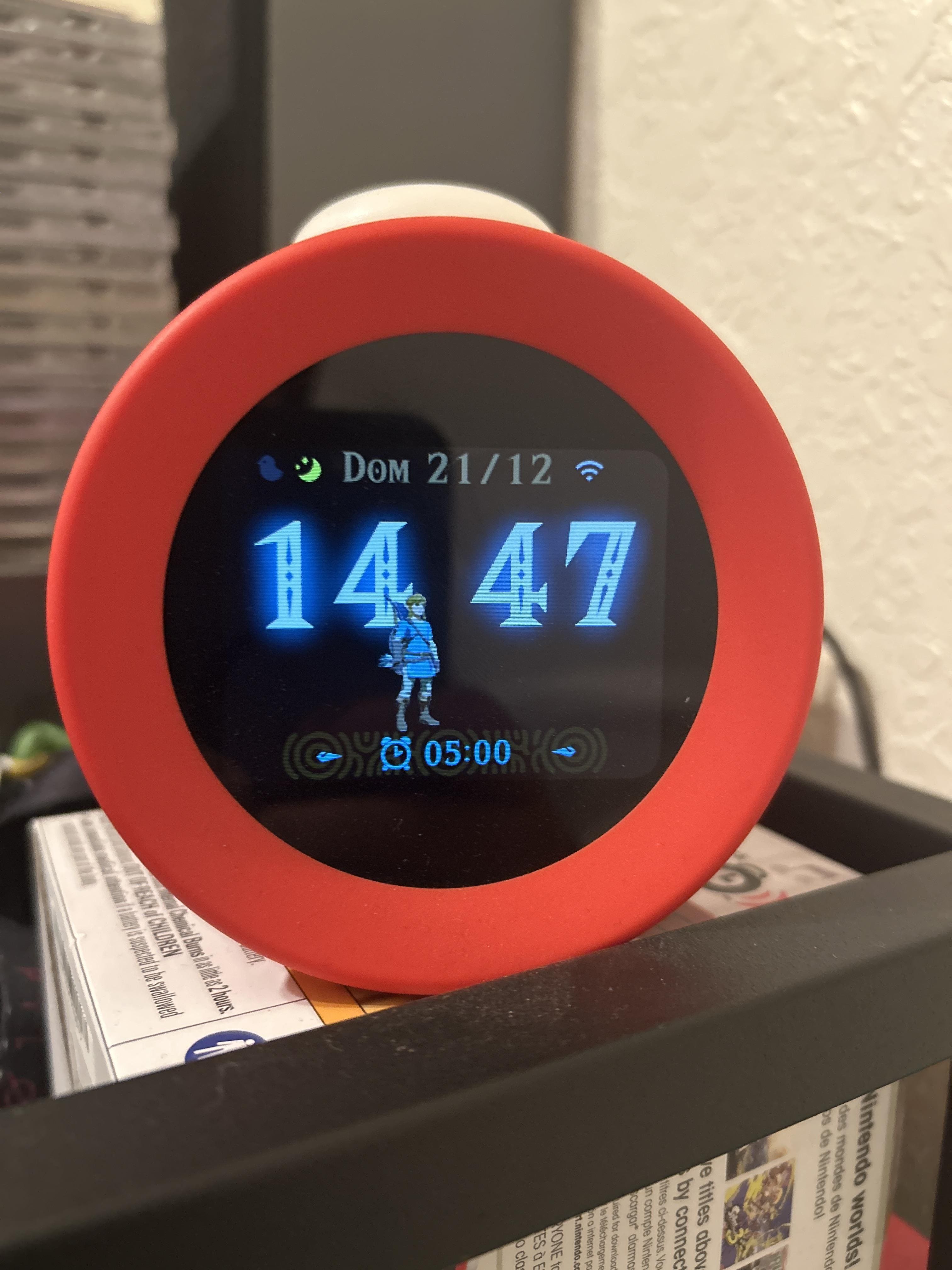 Nintendo Sound Clock: Alarmo Red CLOSRAAAA - Best Buy