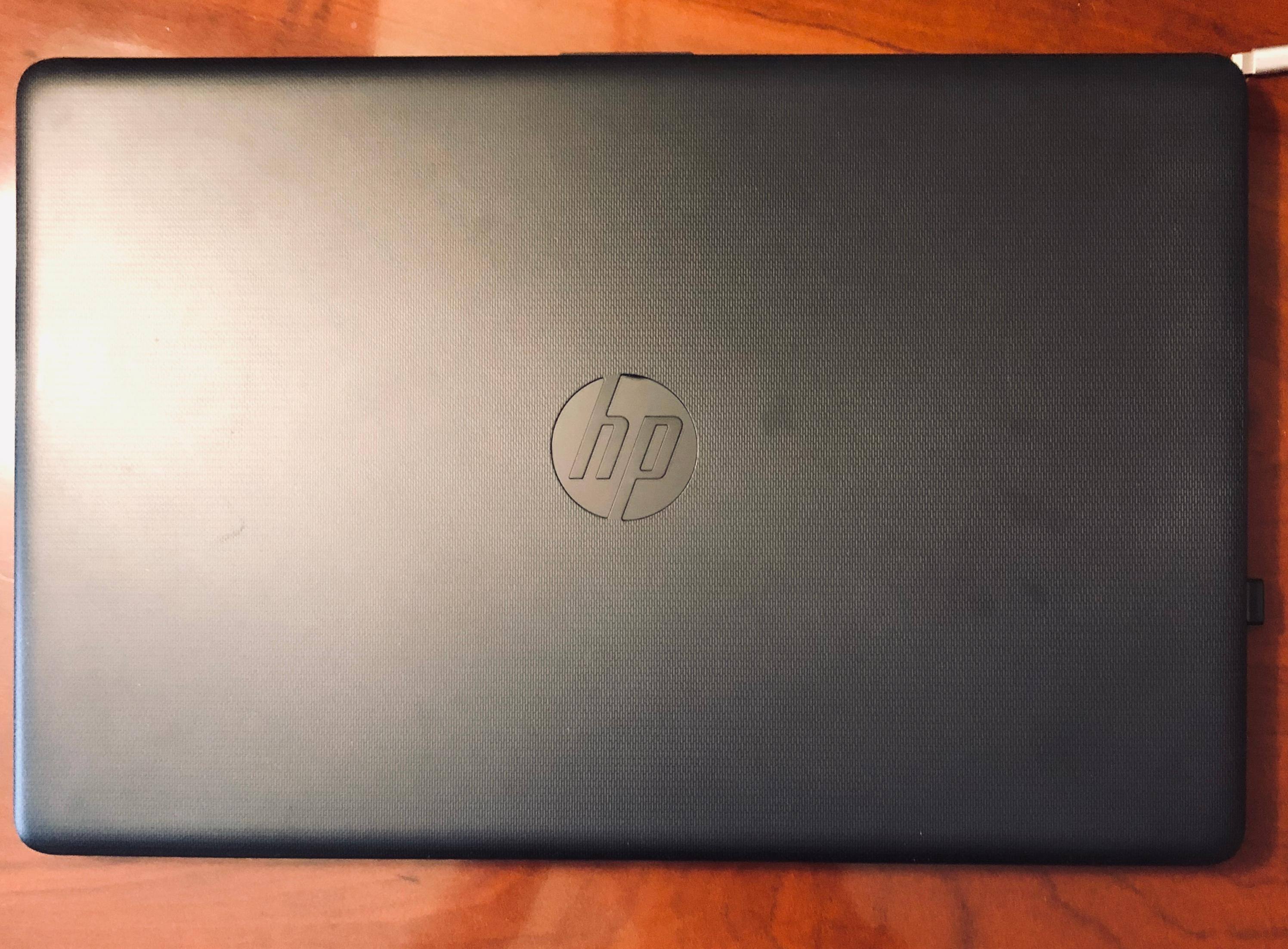 15.6” HP laptop, click to load a larger version