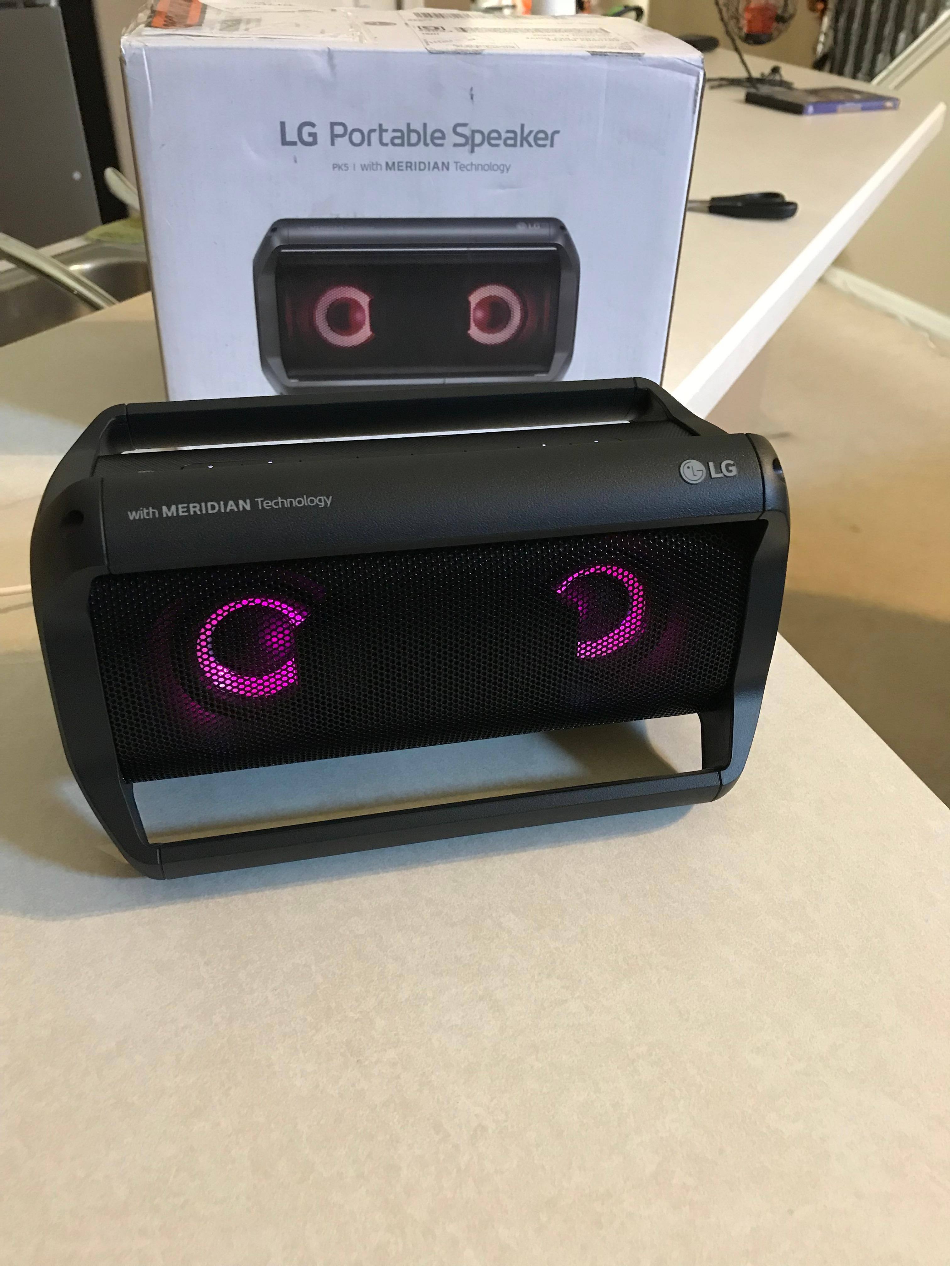 Front view, click to load a larger version