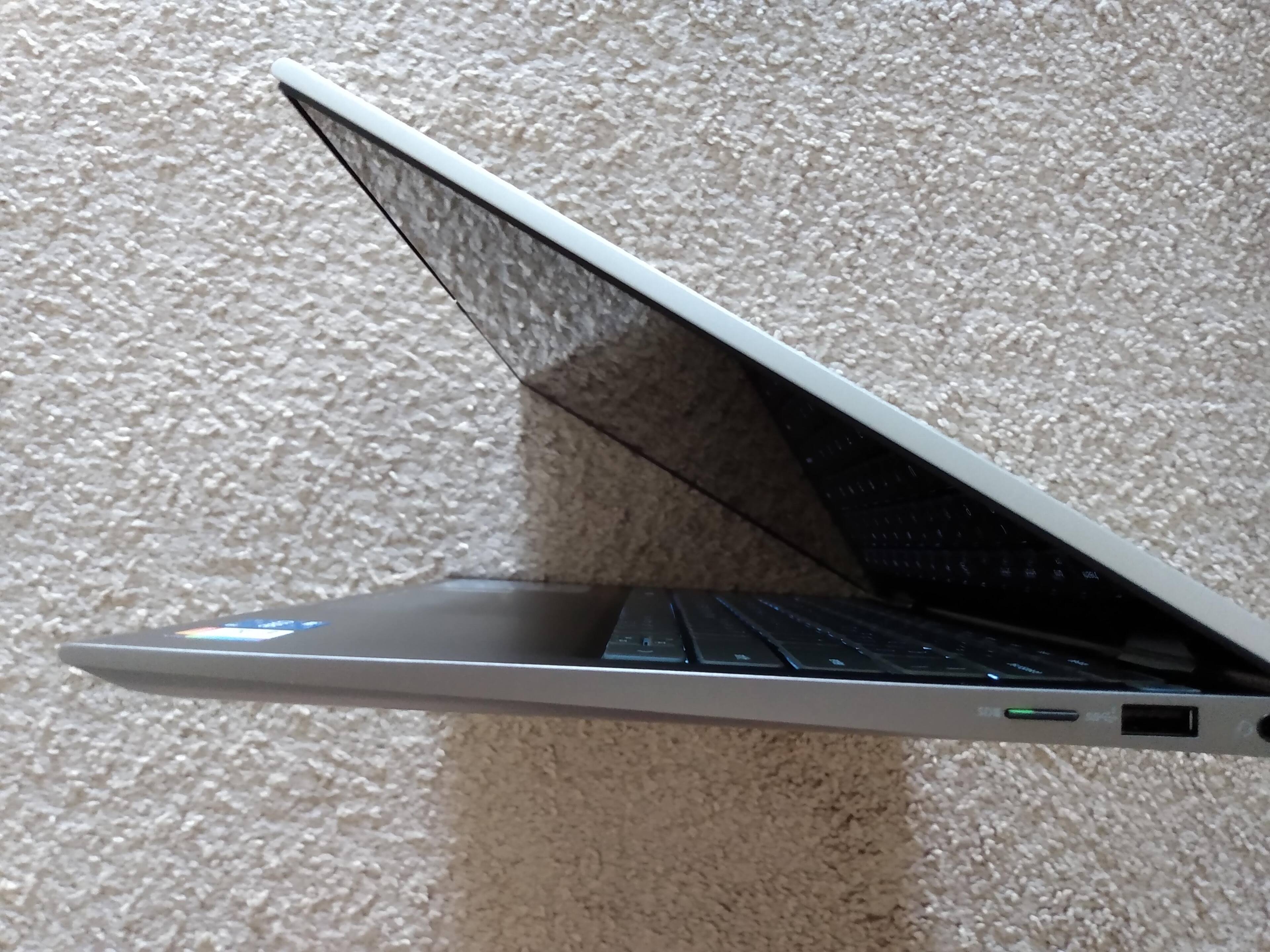 Side view of ports, click to load a larger version