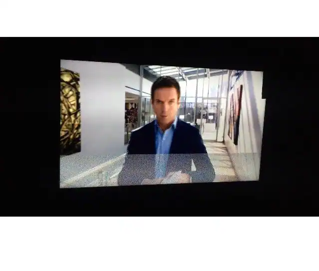 The white snow at the bottom of the screen was actually a constant flickering that I captured with my phone since I wasn't able to upload video, click to load a larger version