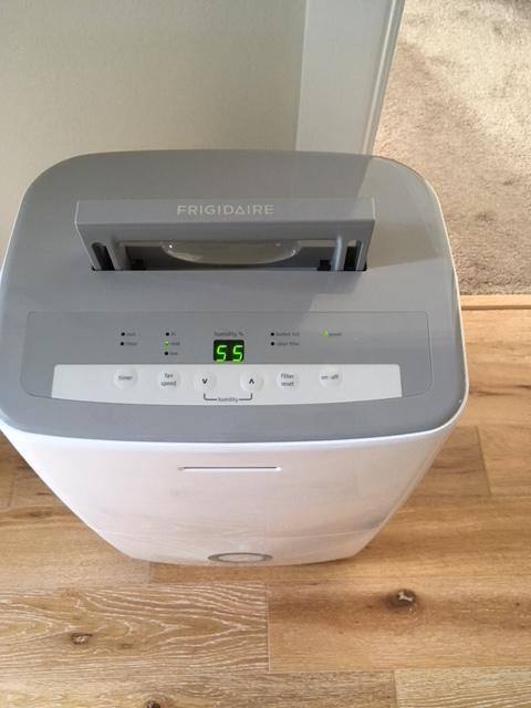 frigidaire dehumidifer 50 pint, click to load a larger version