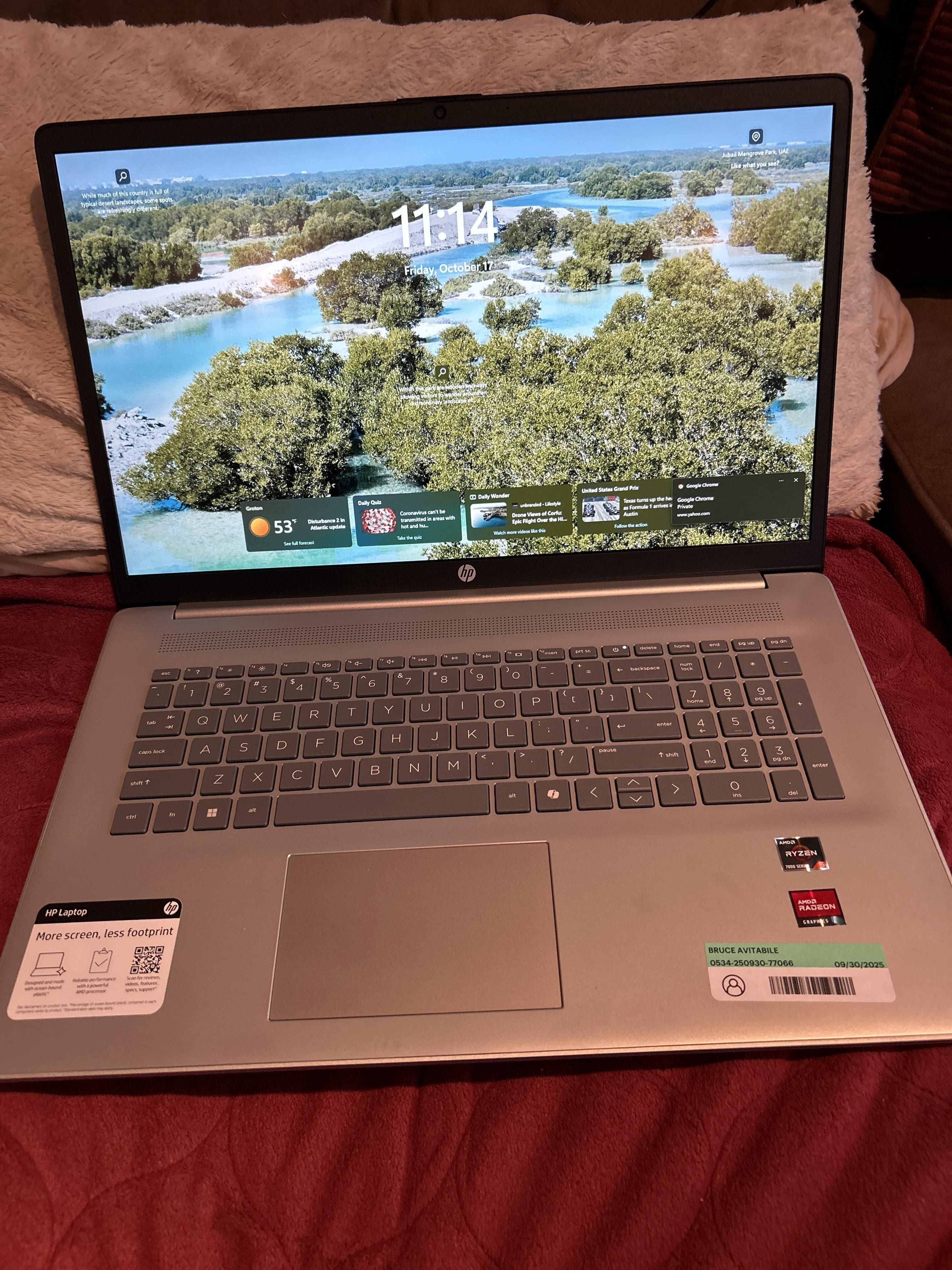 HP 17.3