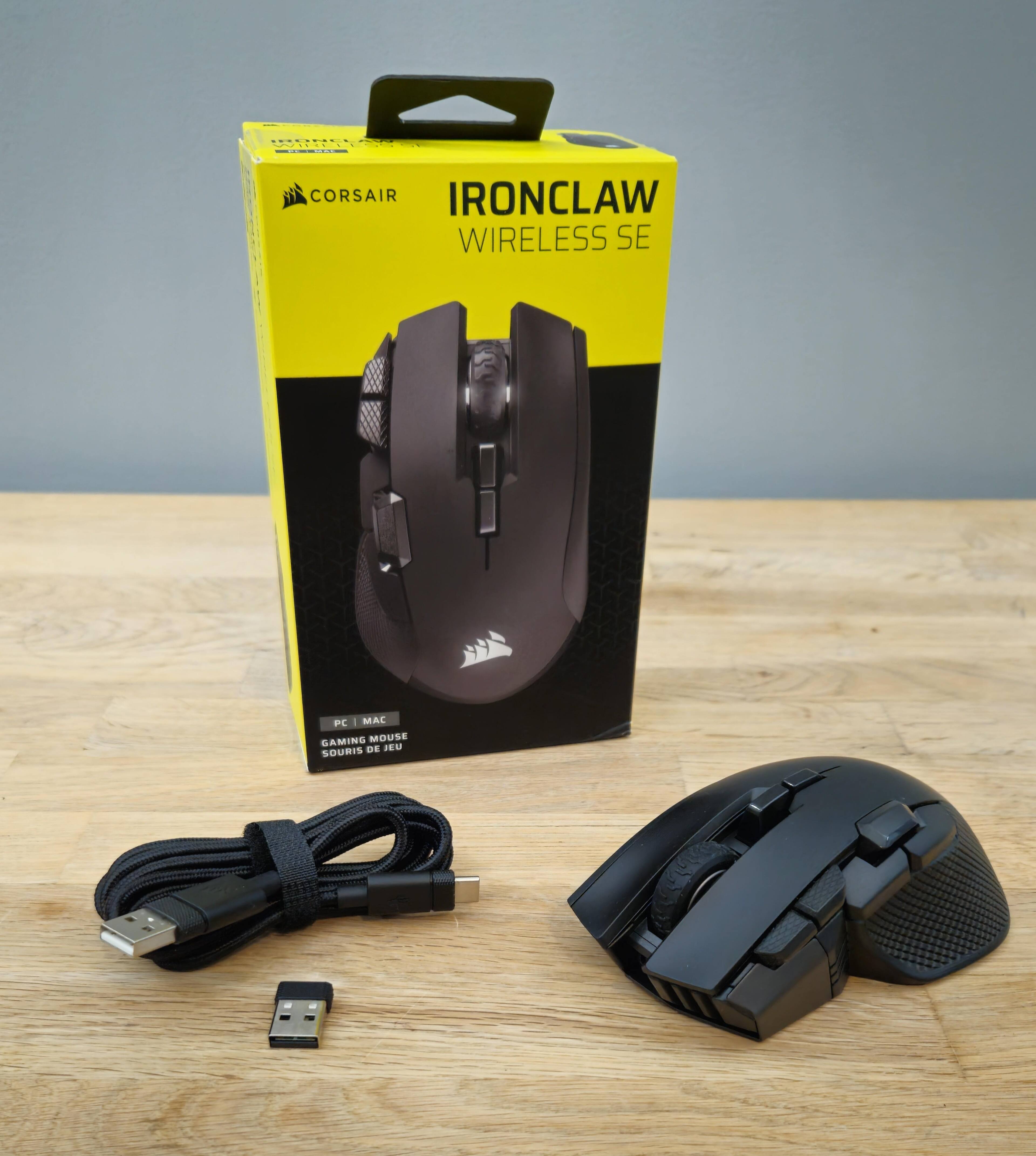 Comes with the Mouse, the Slipstream Wireless Dongle, and a USB-C to USB-A braided cable., click to load a larger version