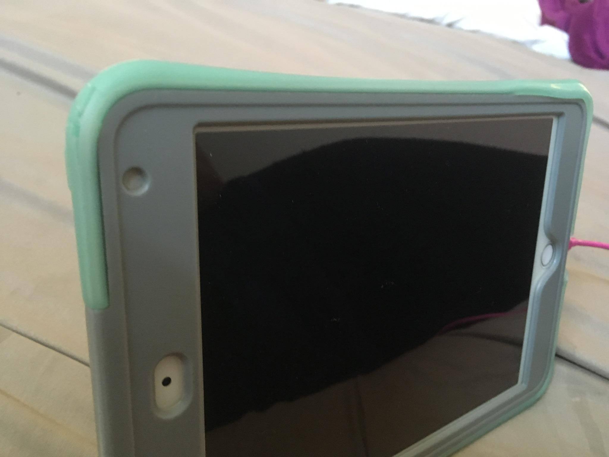 L side tear ft side rubber coming off, click to load a larger version