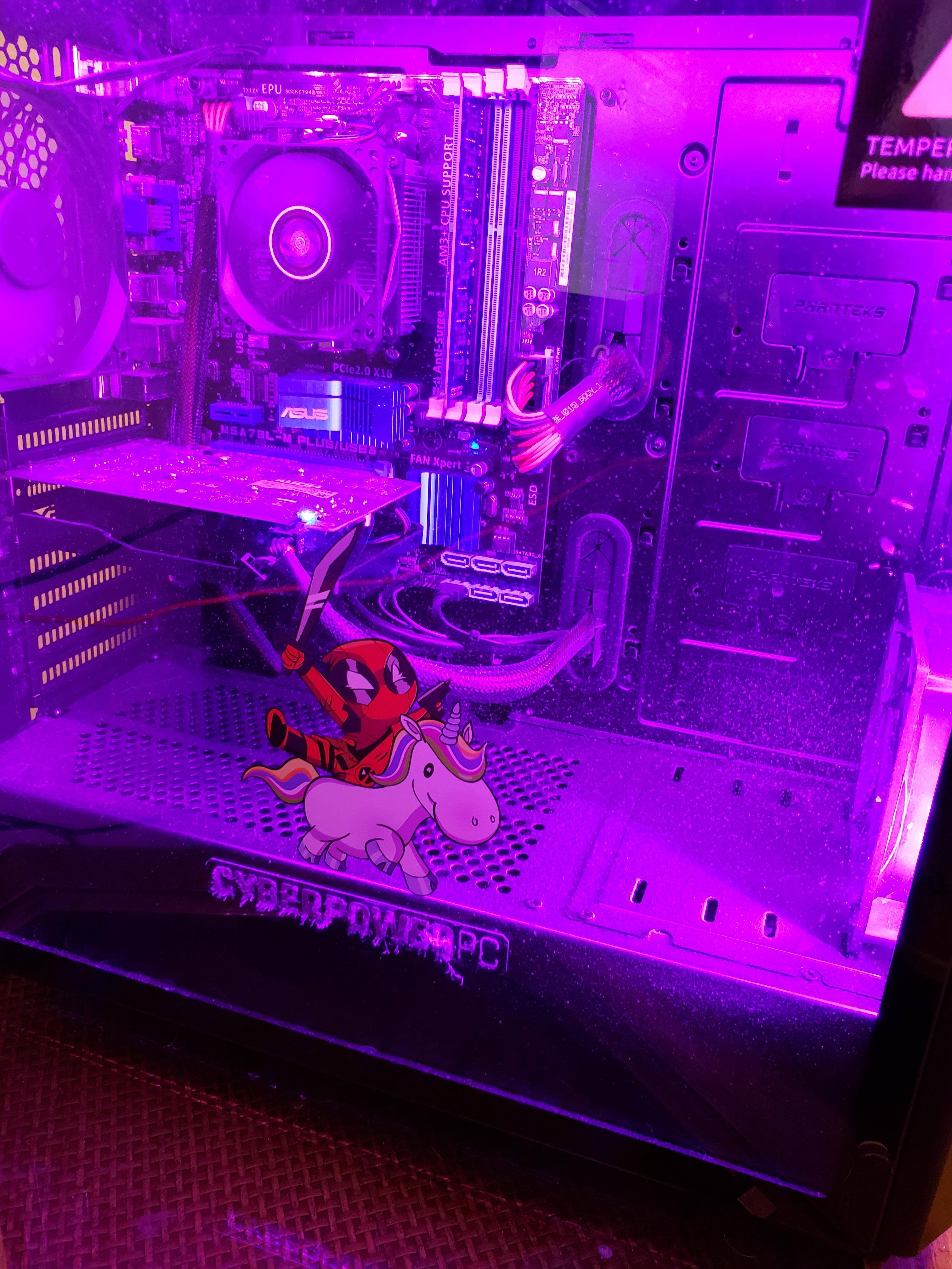 Side View (does not come with Deadpool), click to load a larger version