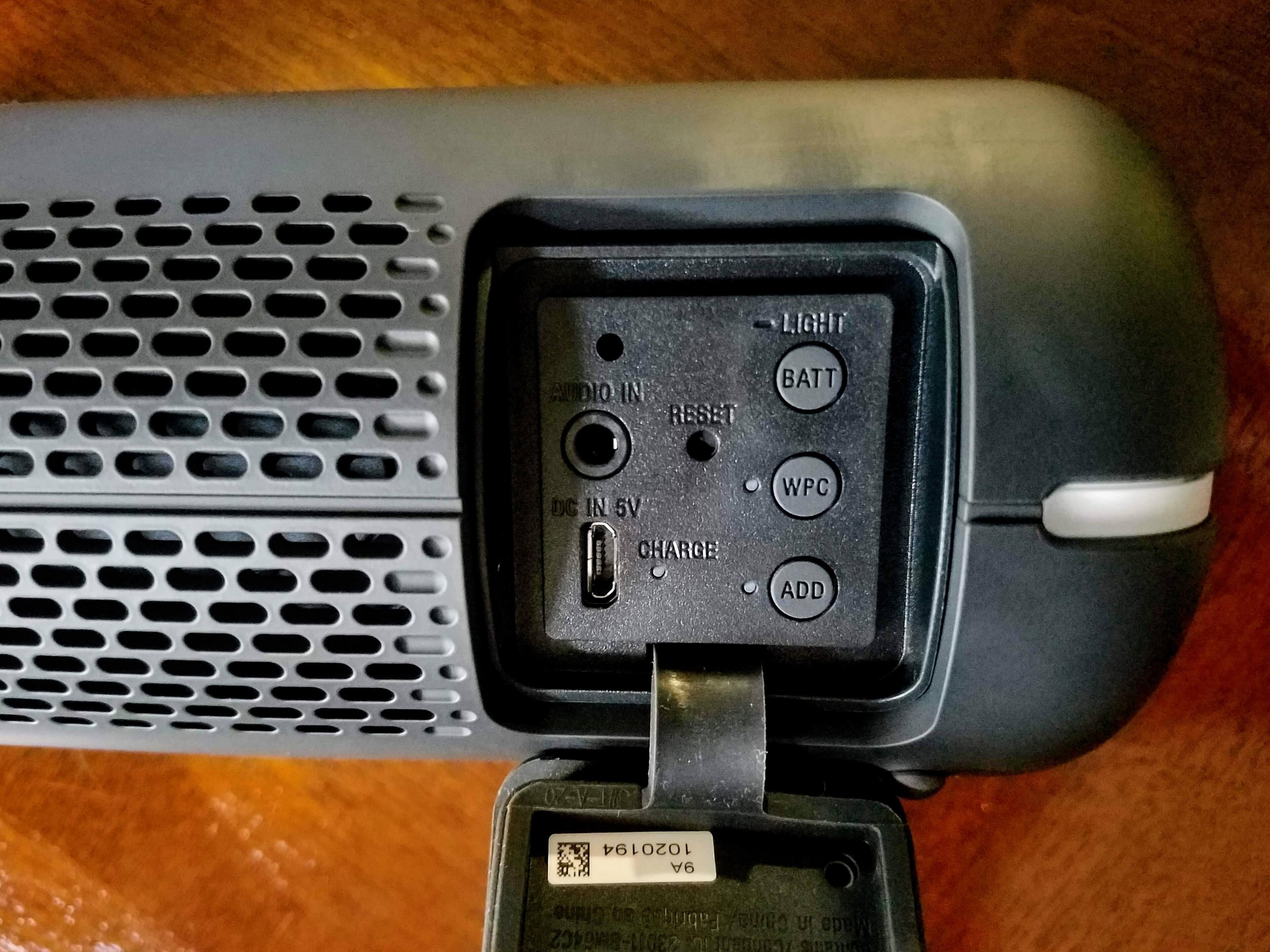 Rear controls, click to load a larger version