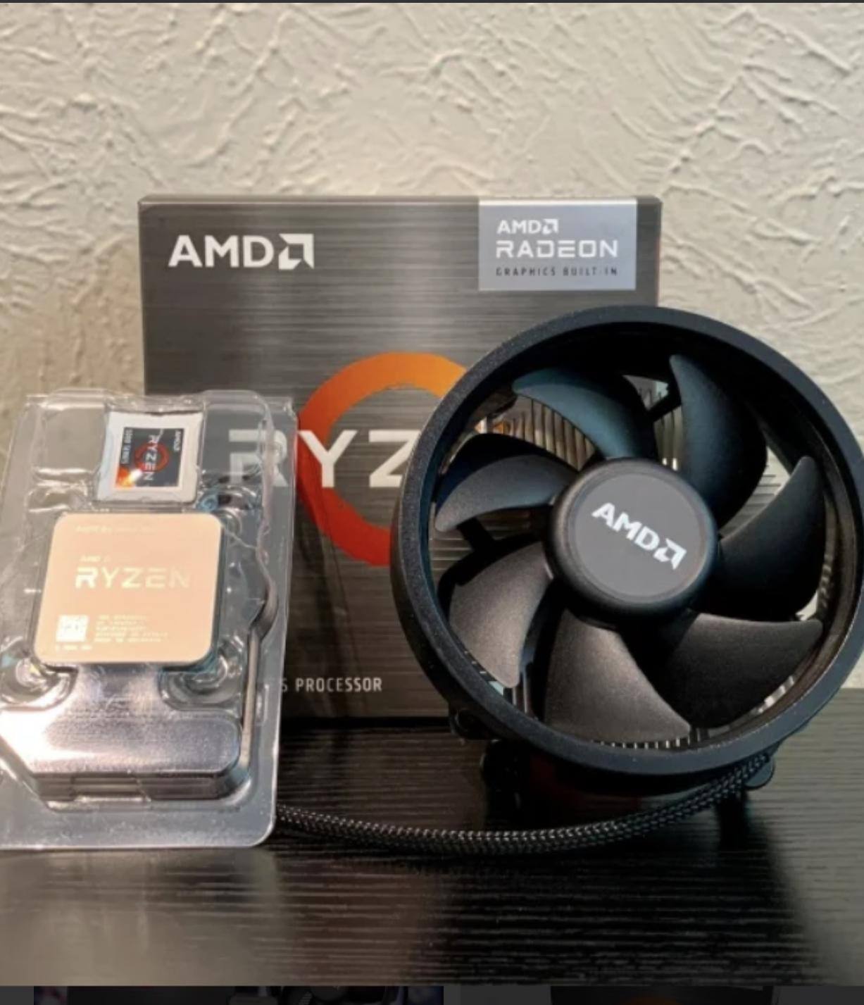 AMD Ryzen 5 5600G 6 Core 12 Thread (4.4 GHz Max Boost) Unlocked