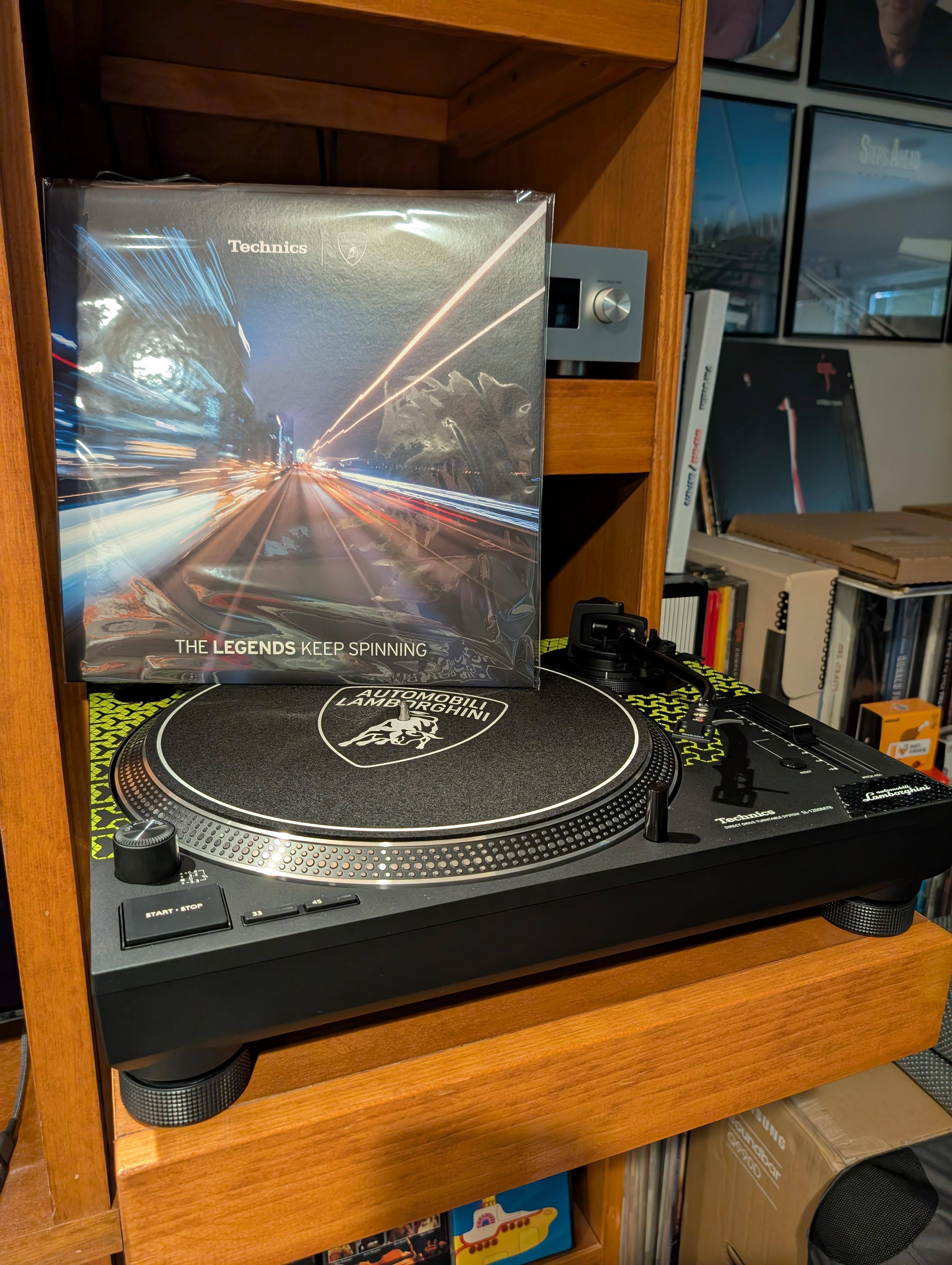 The "sounds of Lamborghini vinyl", click to load a larger version