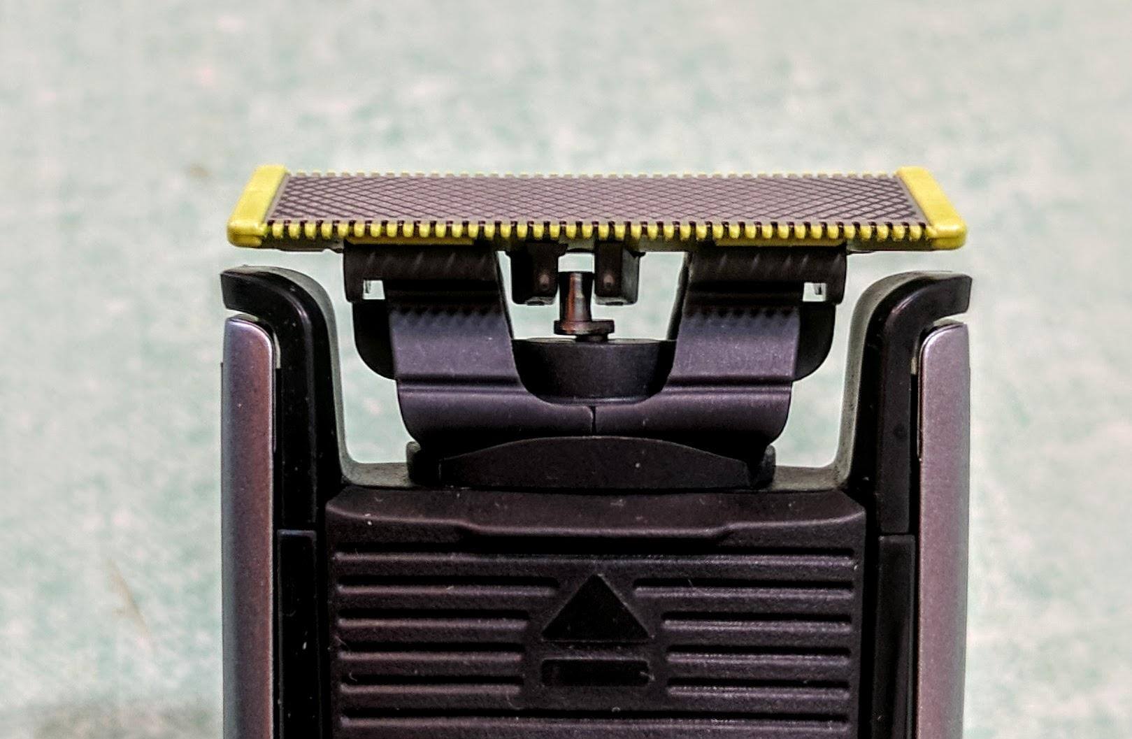 The shaving surface hovers over the handle and works like an orbital sander for your whiskers - the size and shape of the replaceable OneBlade are similar to standard multi-blade razors., click to load a larger version