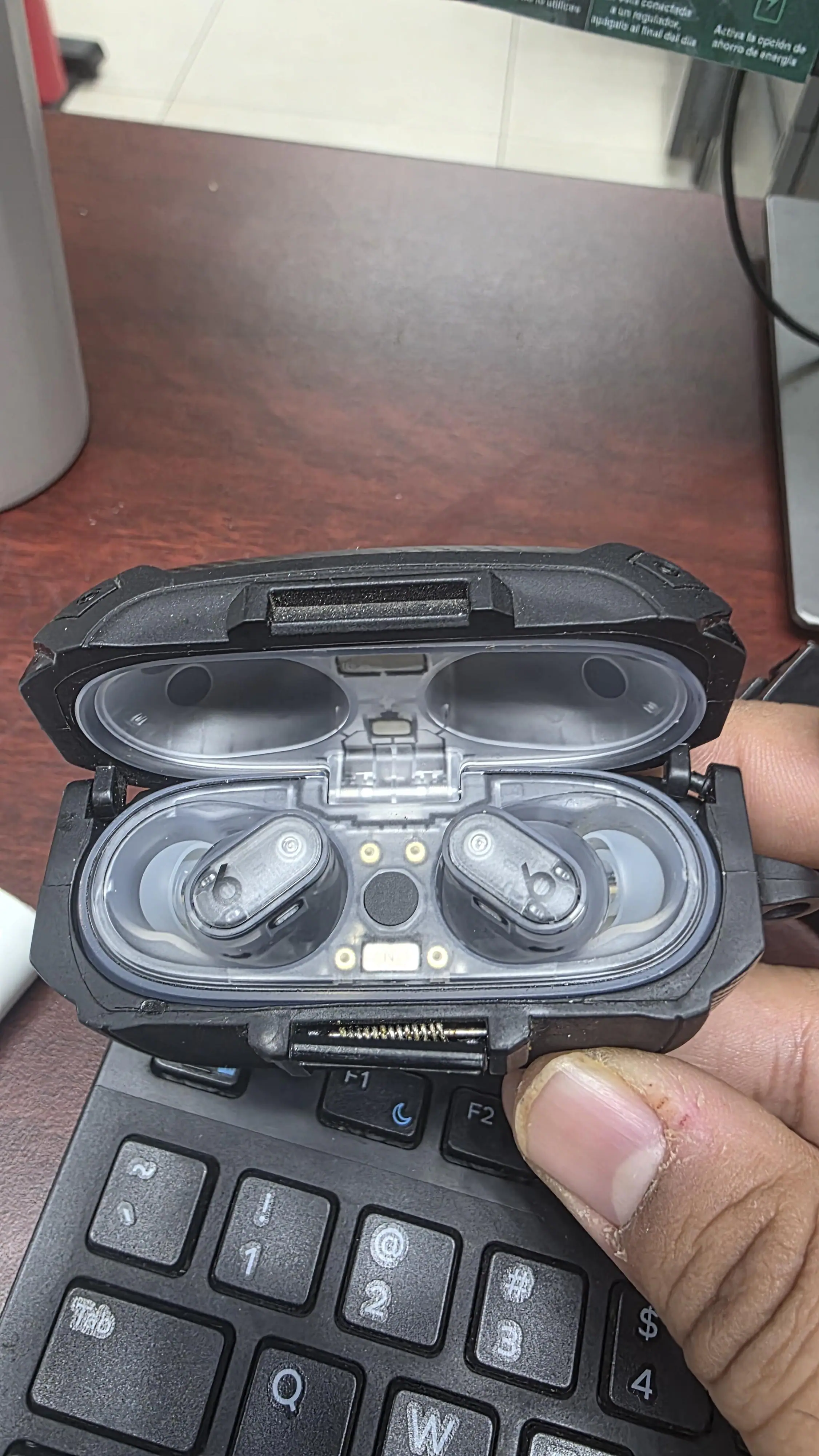 Customer provided, click to load a larger version