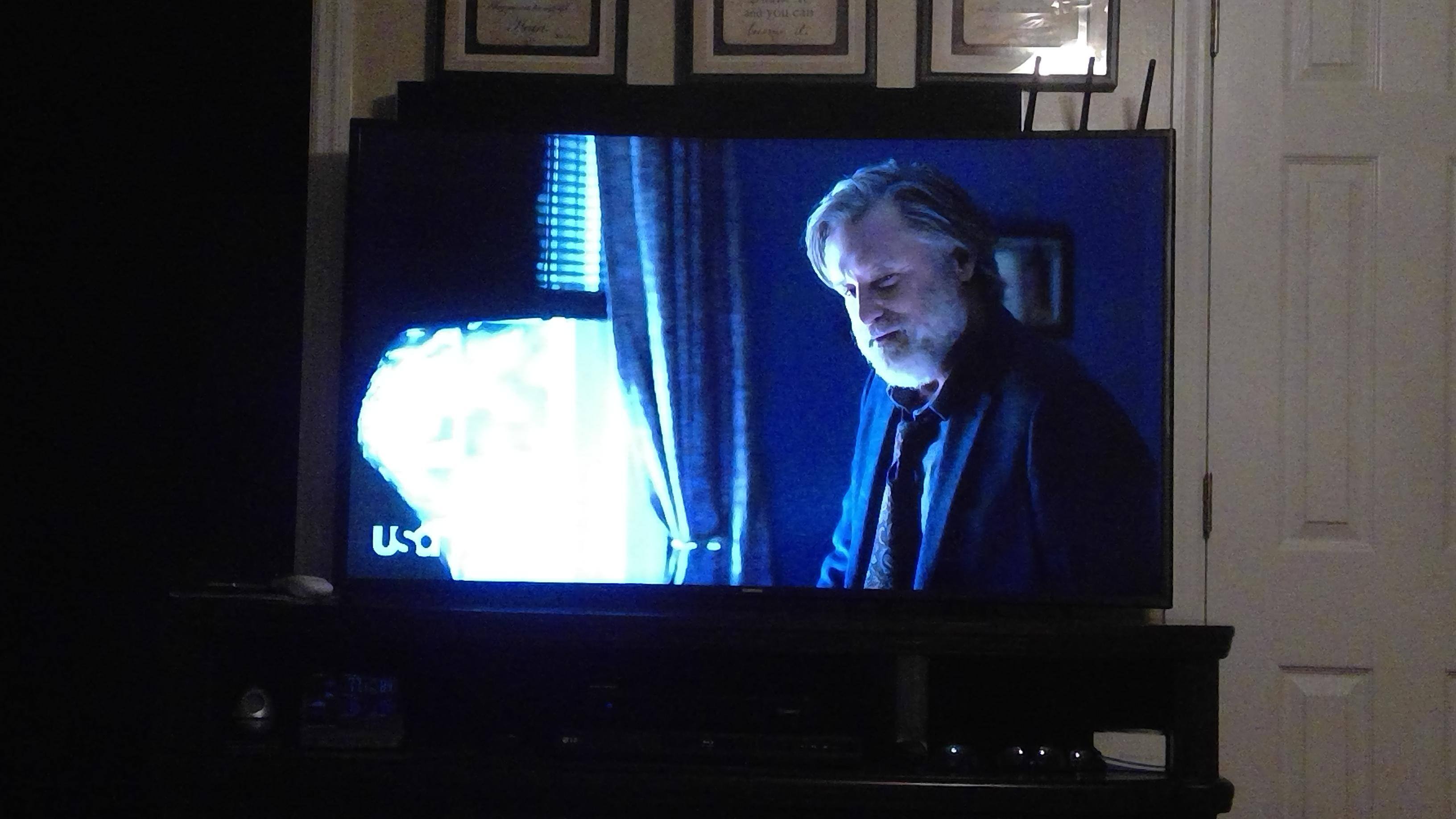 doors to left and right, click to load a larger version