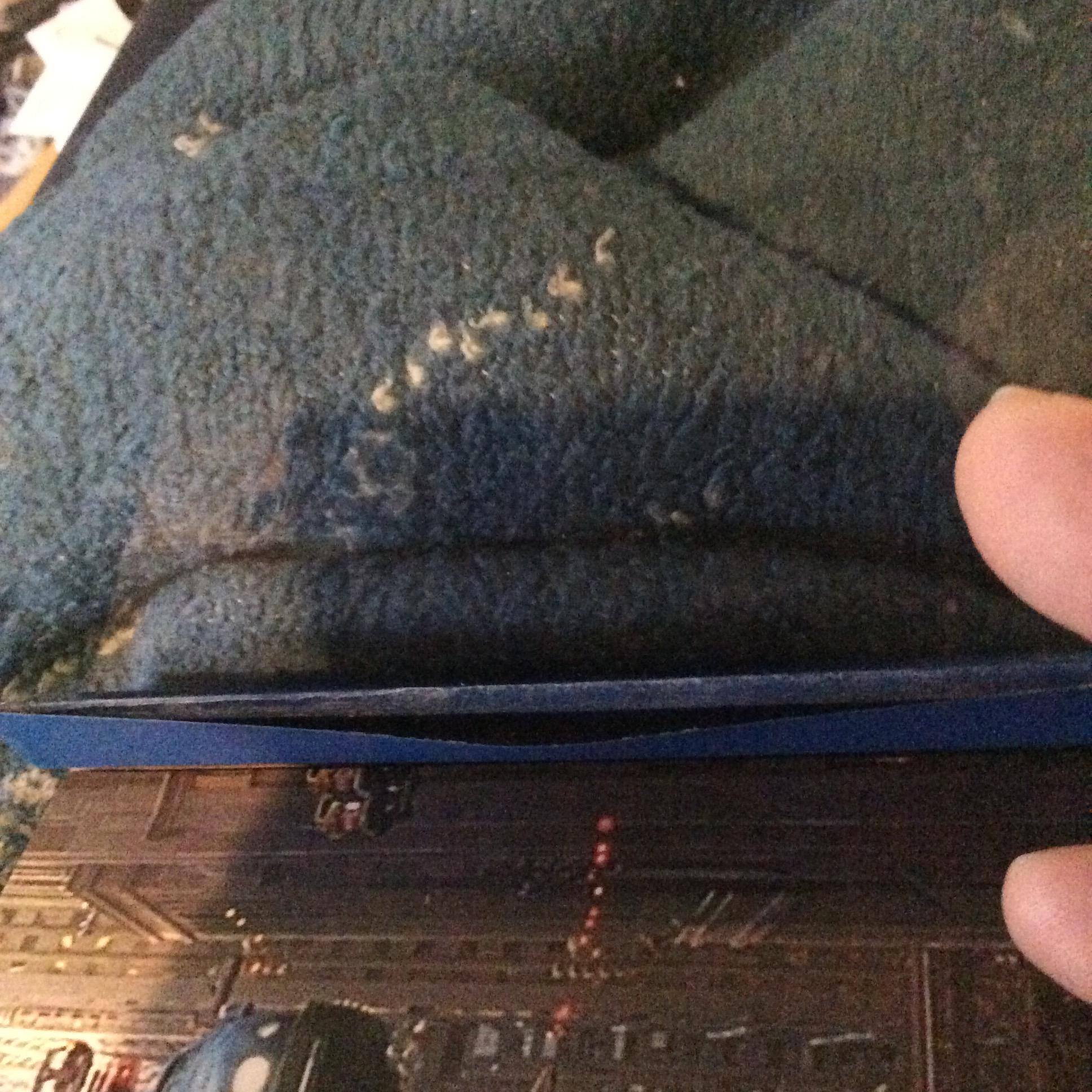 See how the binding separates?, click to load a larger version