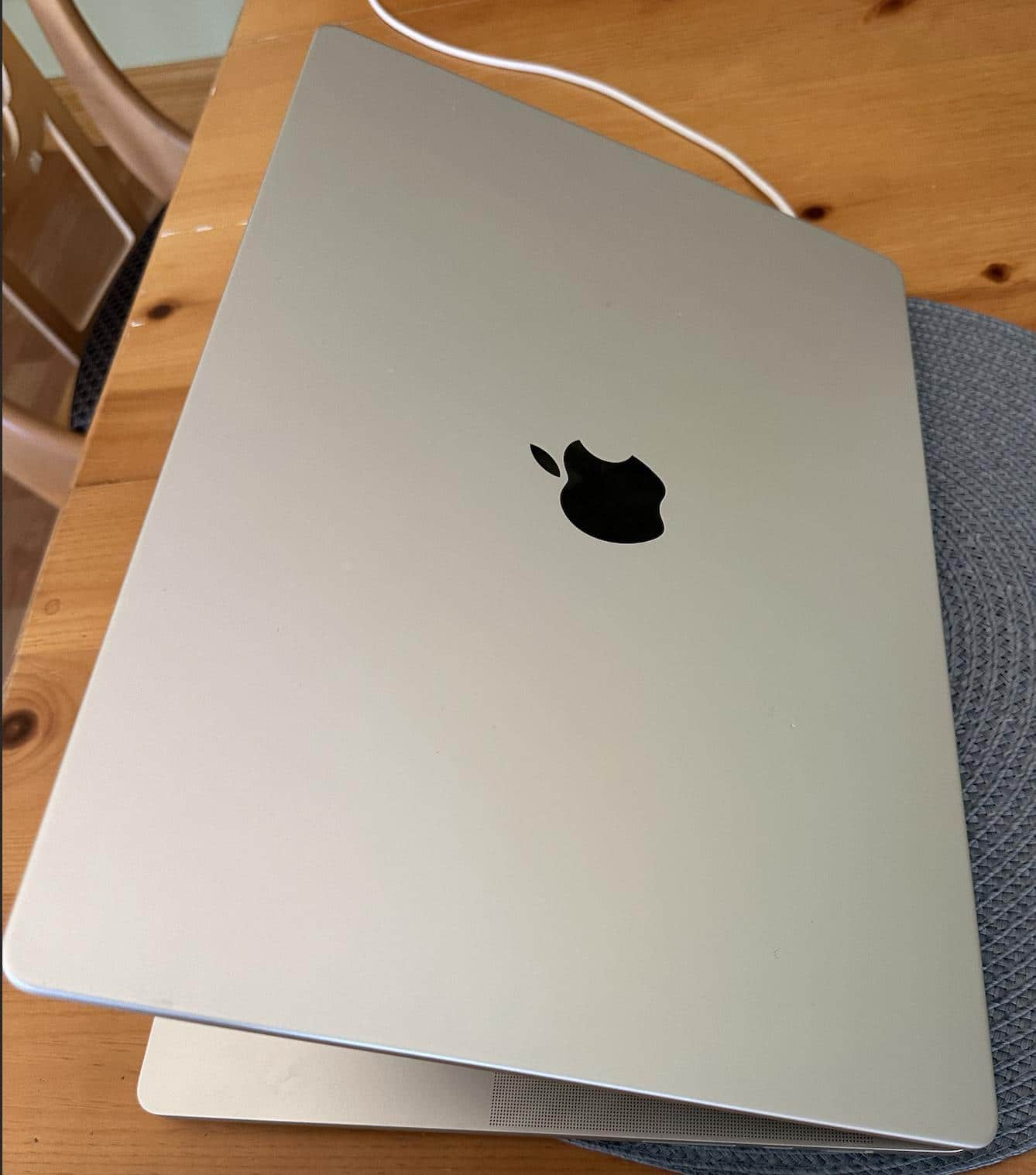 Apple MacBook Pro 16