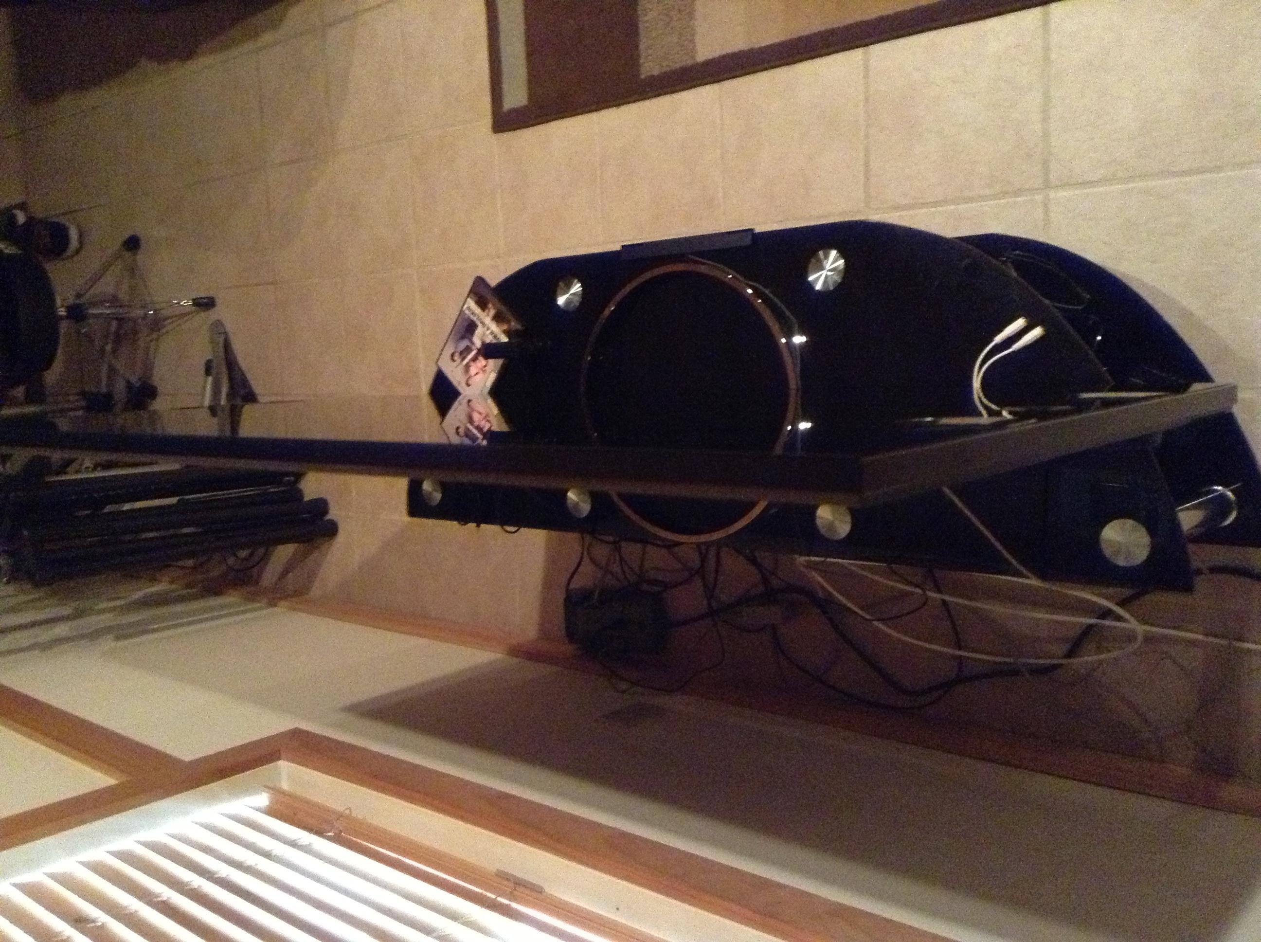 Nice and thin, only 73lbs, click to load a larger version