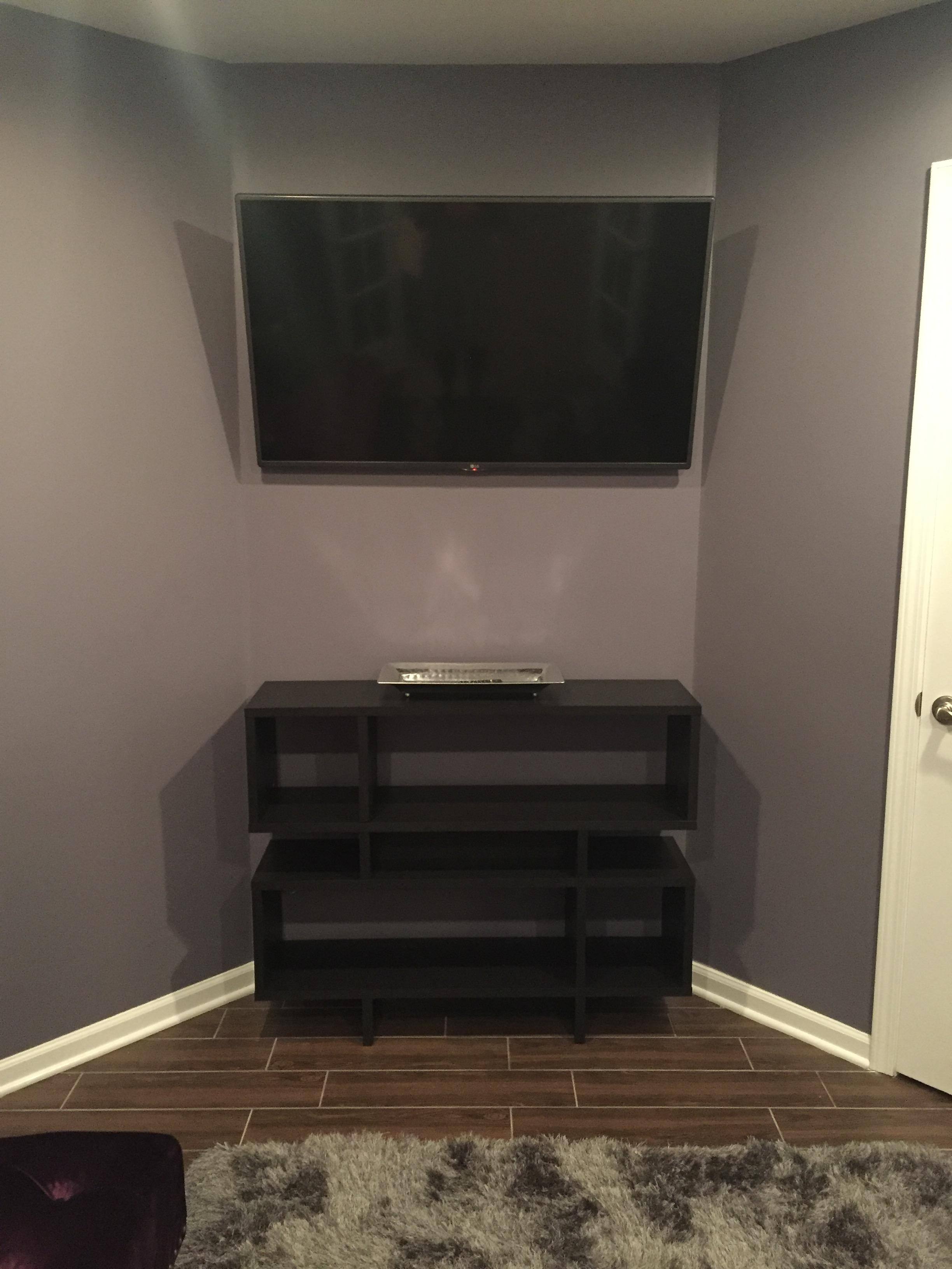 Tv mounted, click to load a larger version