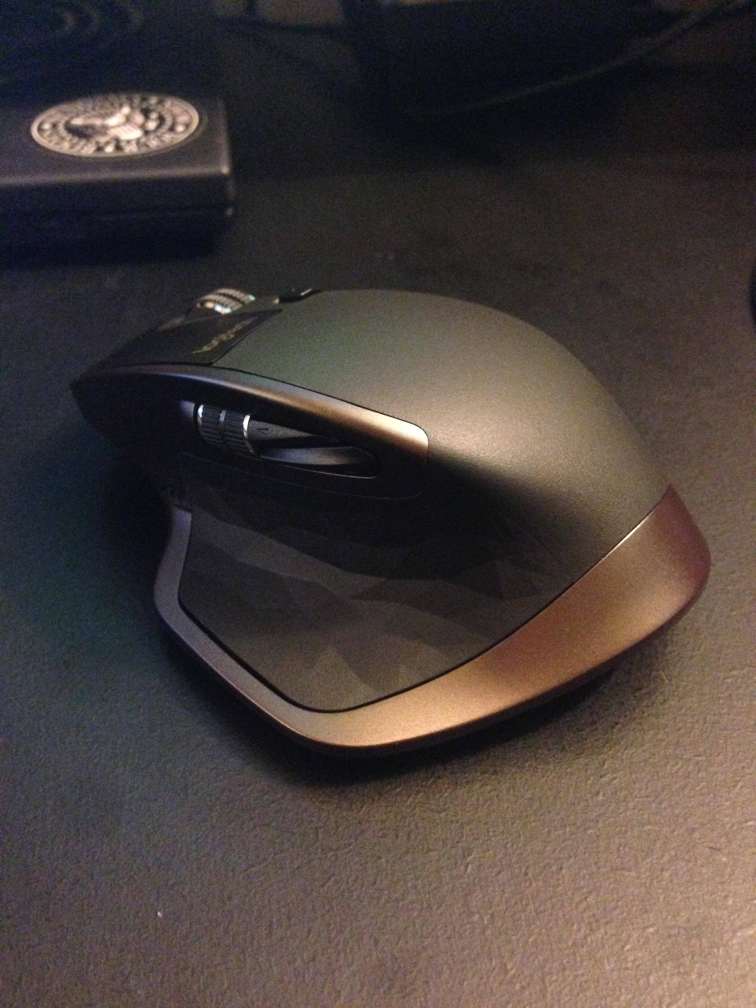Logitech MX Master, click to load a larger version