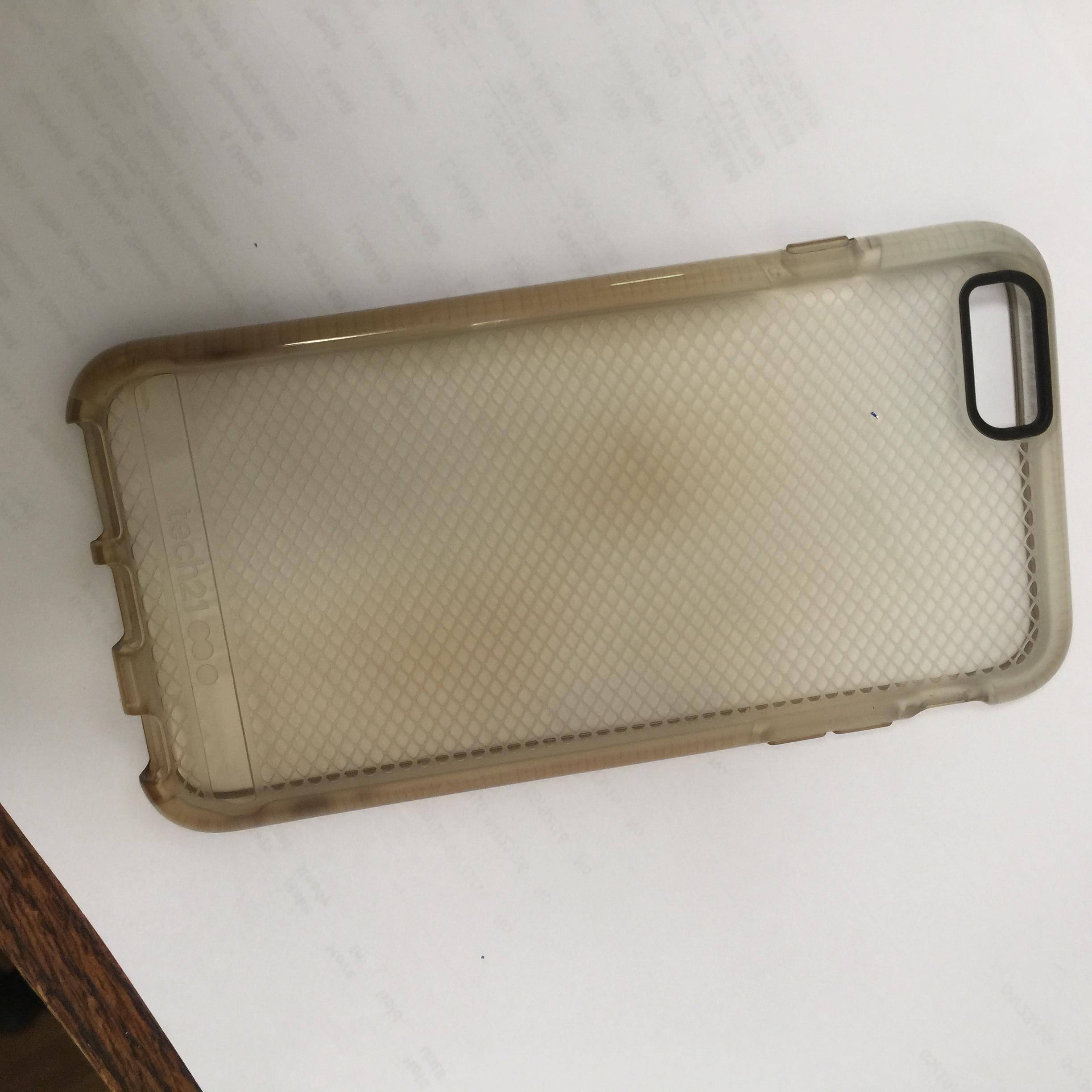 tech21 "clear" case, click to load a larger version
