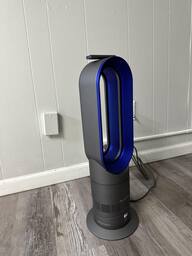 Dyson Hot+Cool AM09 Tower, Heater and Fan Iron/blue 573787 Dyson Hot+Cool AM09 Tower, Heater and Fan Iron/blue 573787