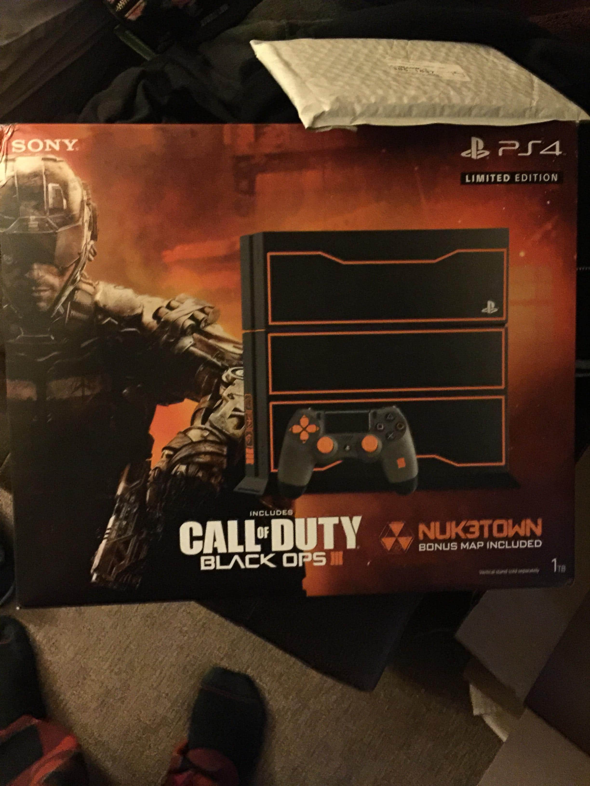 Sony PlayStation 4 1TB Call of Duty: Black Ops III Limited