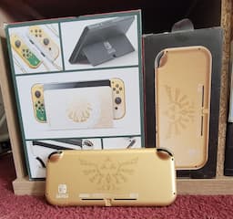Nintendo Switch Lite: Hyrule Edition with Bonus Nintendo Nintendo Switch Lite: Hyrule Edition with Bonus Nintendo