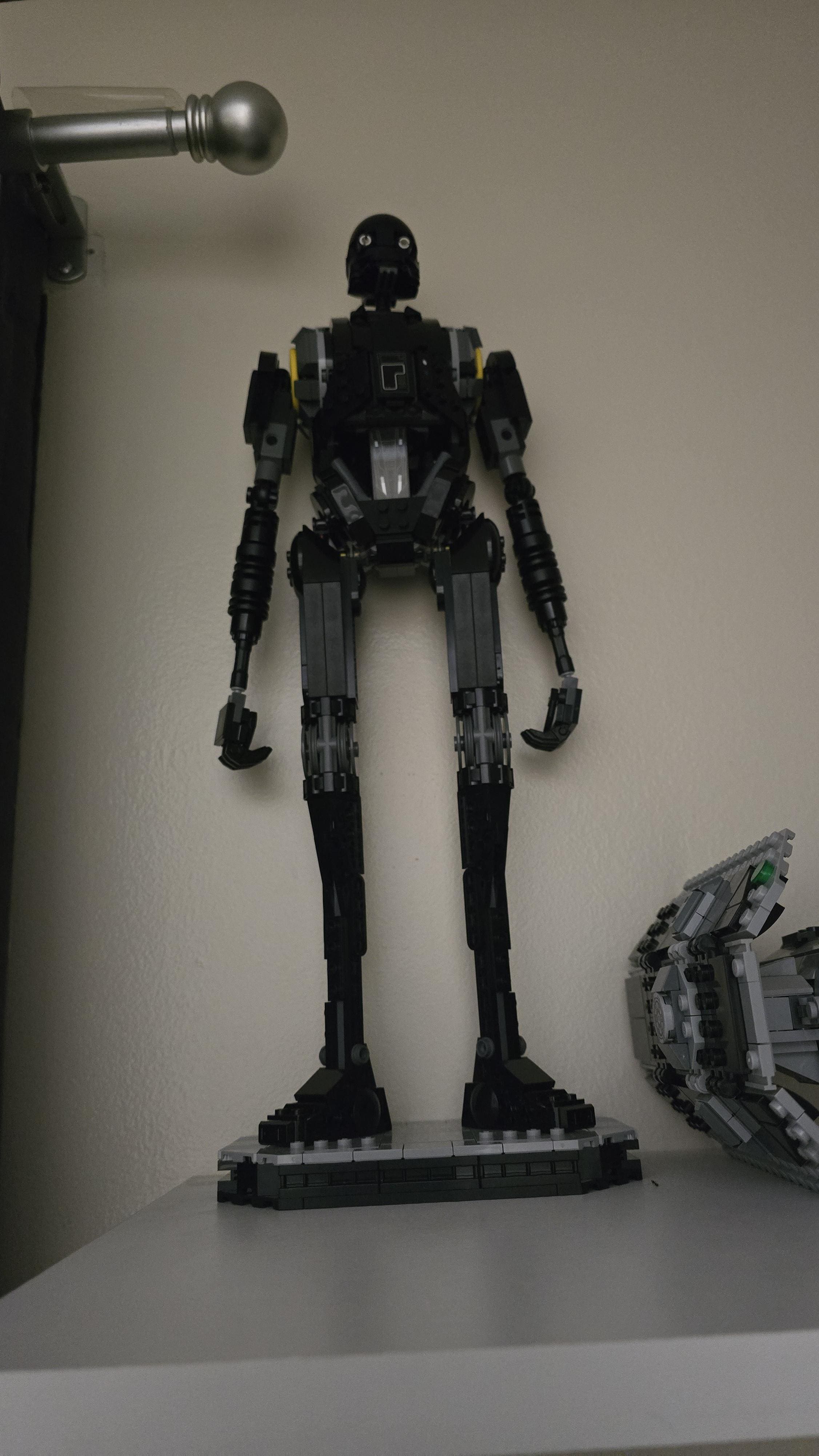 LEGO Star Wars: Andor K 2SO Security Droid 75434 6545792 - Best Buy