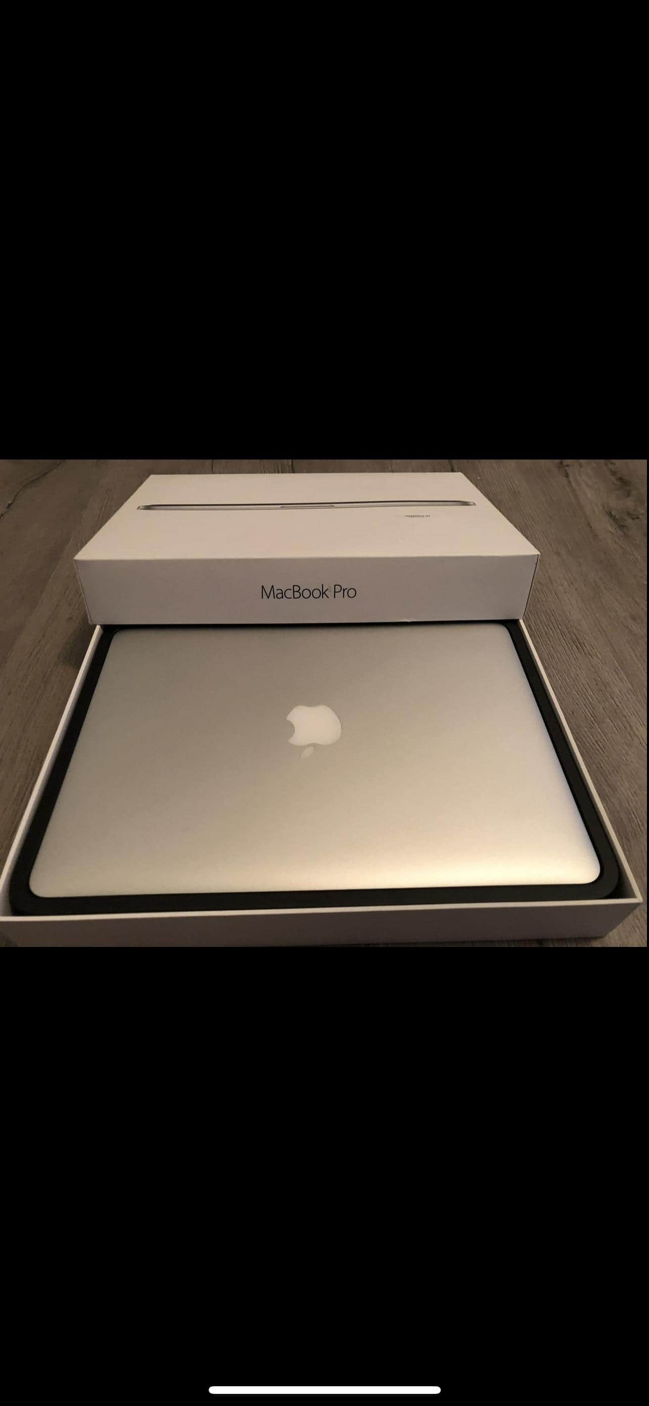 Geek Squad Certified Refurbished MacBook Pro 13.3