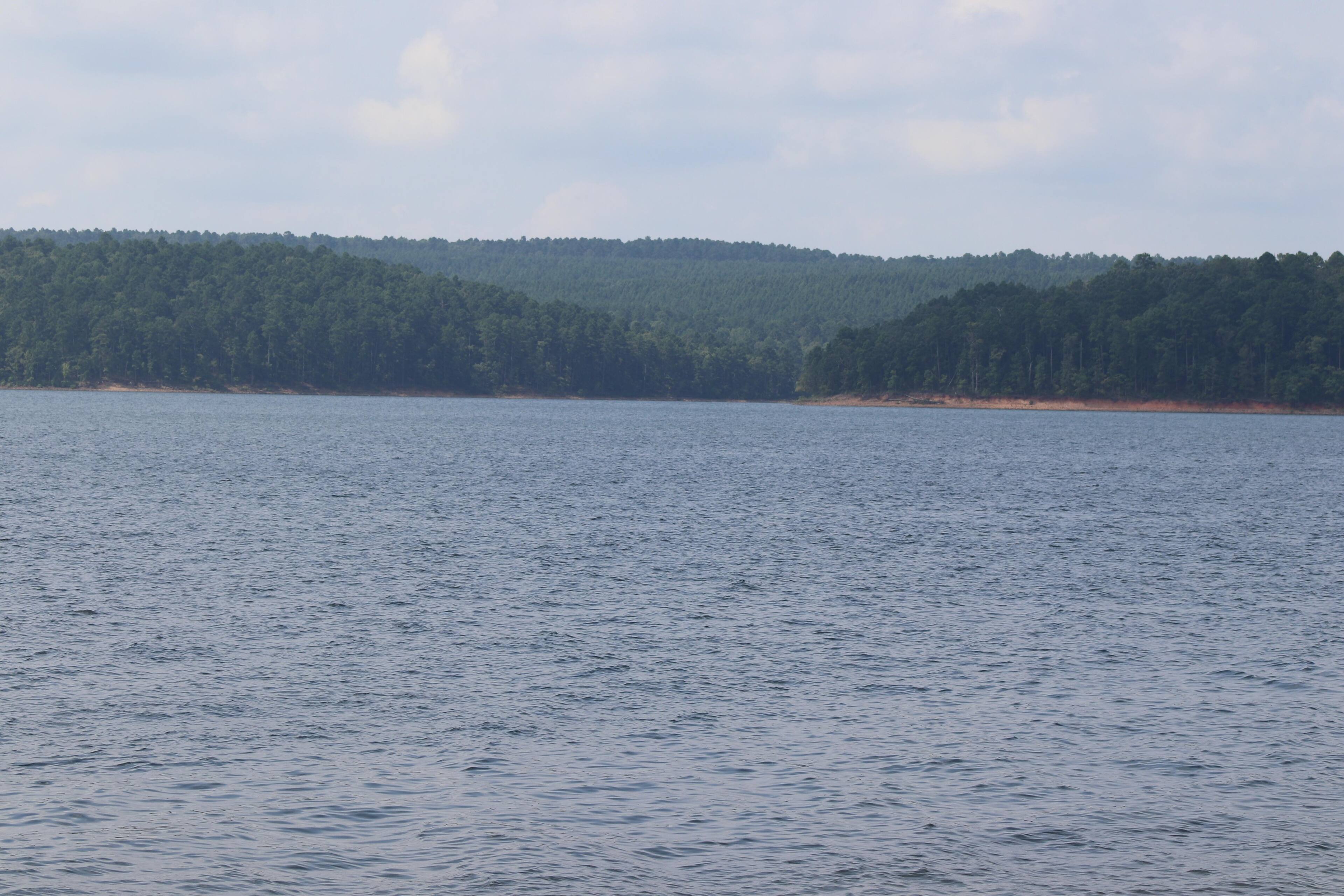 Degray Lake, click to load a larger version