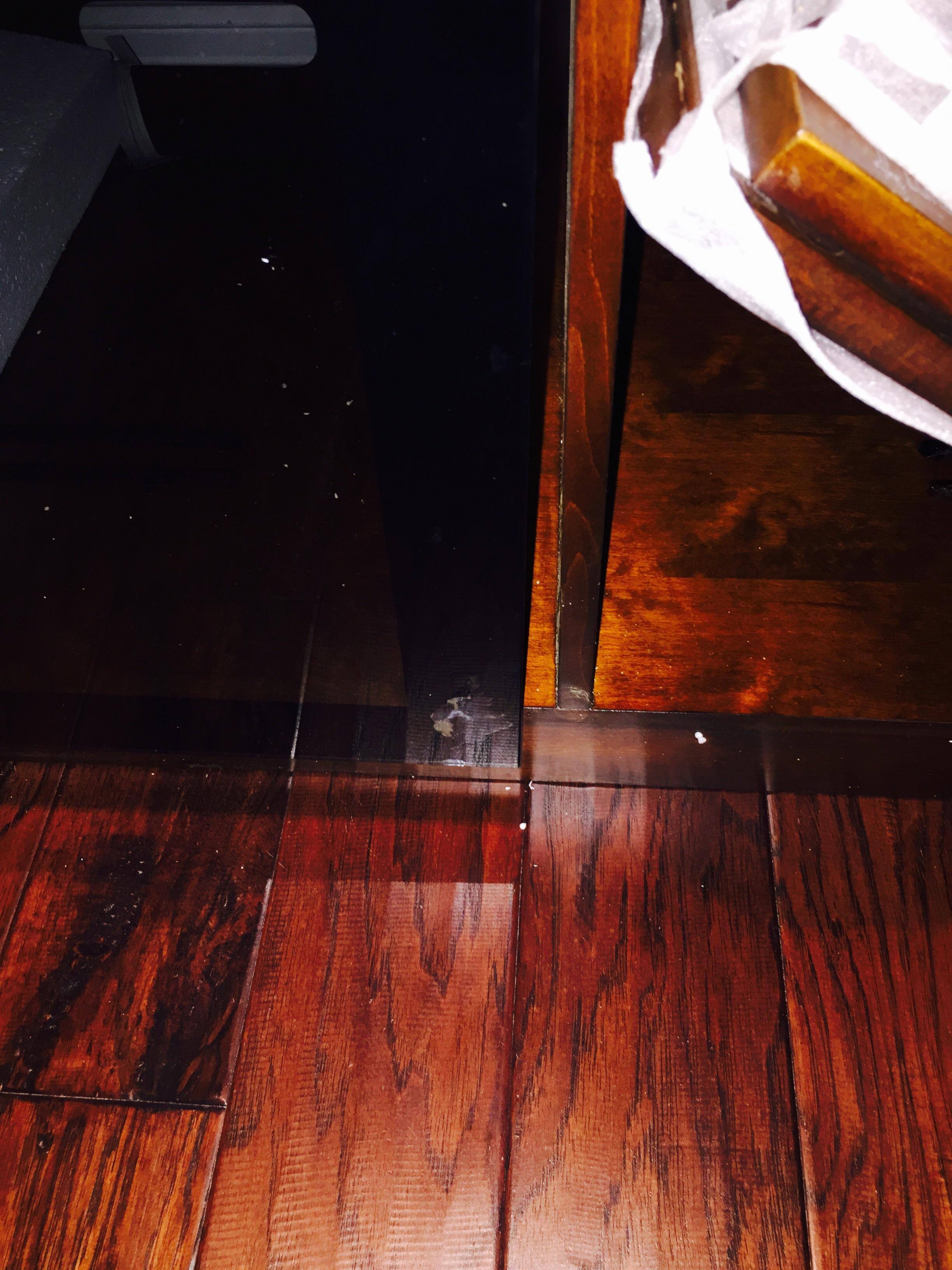 Glue stain underneath the glass, click to load a larger version