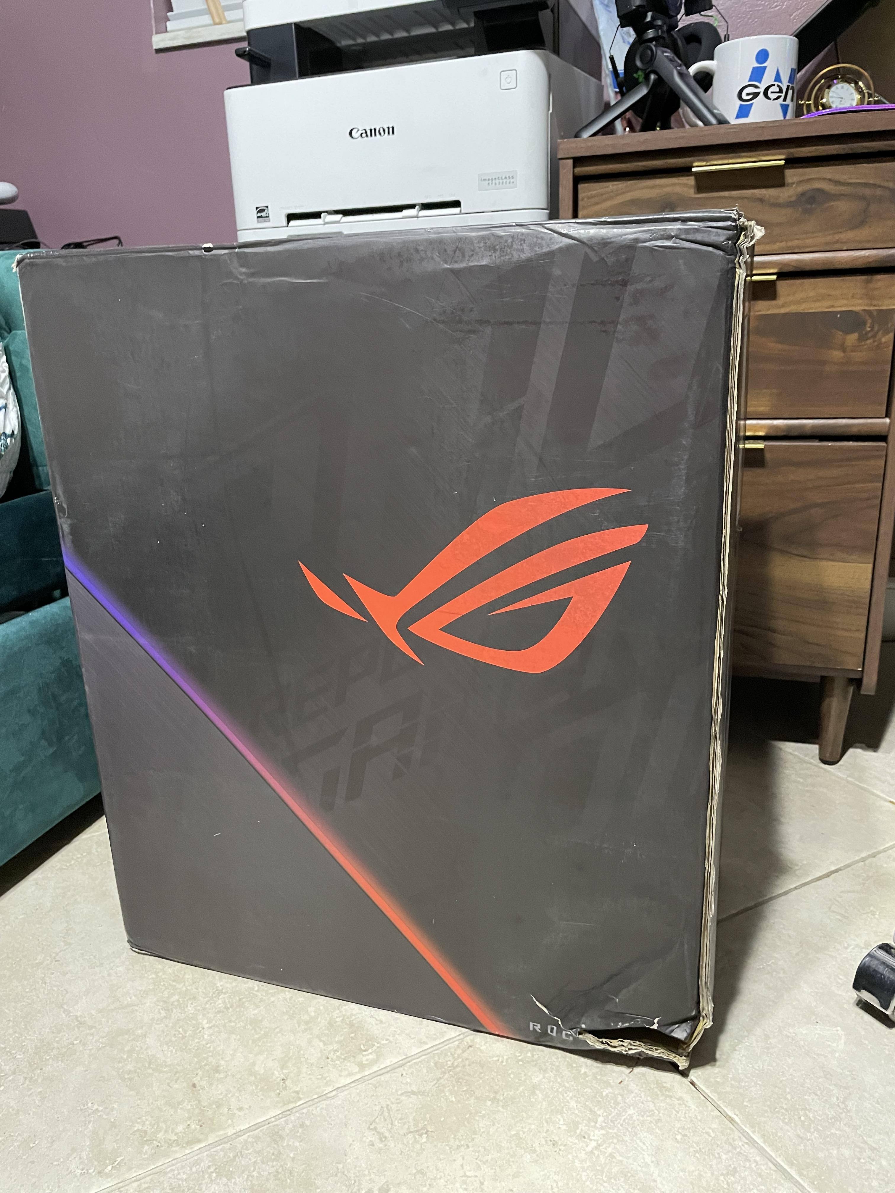 ASUS ROG Gaming Desktop Intel Core i7 12700KF 16GB Memory NVIDIA
